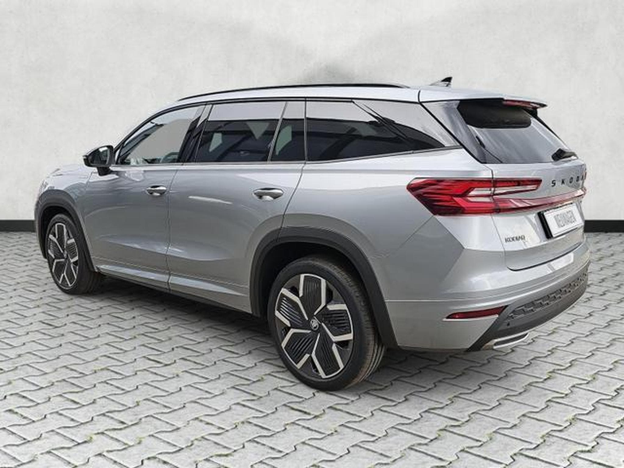 Skoda Kodiaq 2.0 TDI 142kW 4x4 Sportline (2026) - Photo 5