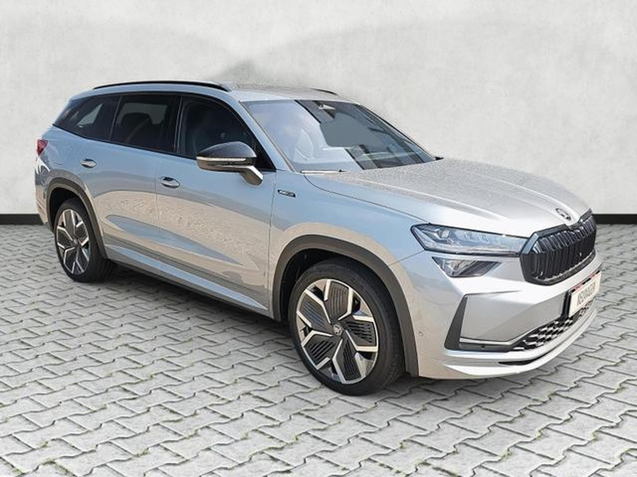 Skoda Kodiaq 1.5 TSI iV 150 kW Sportline (2026) - Photo 1