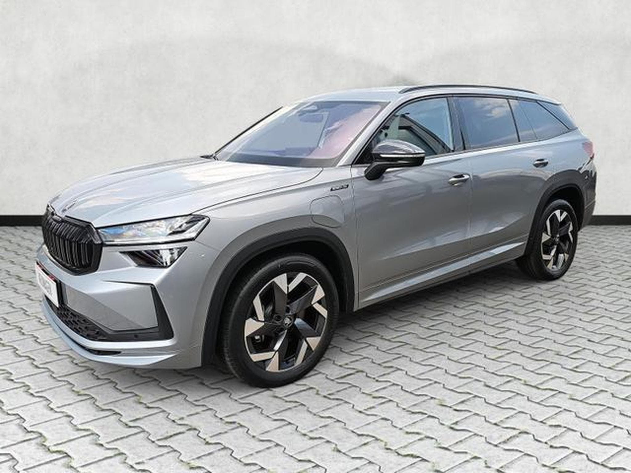 Skoda Kodiaq 1.5 TSI iV 150 kW Sportline (2026) - Photo 3