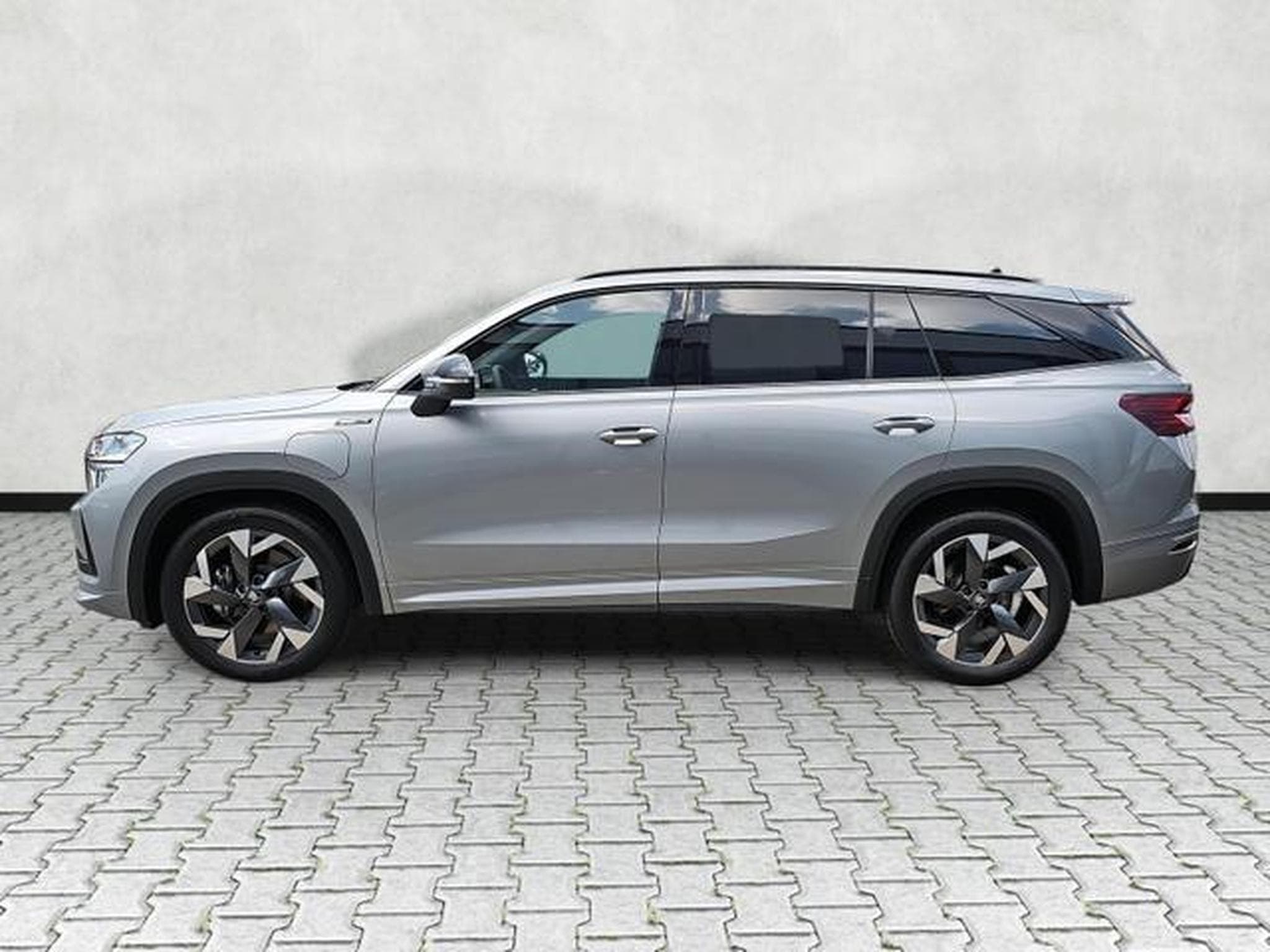 Skoda Kodiaq 1.5 TSI iV 150 kW Sportline (2026) - Photo 4