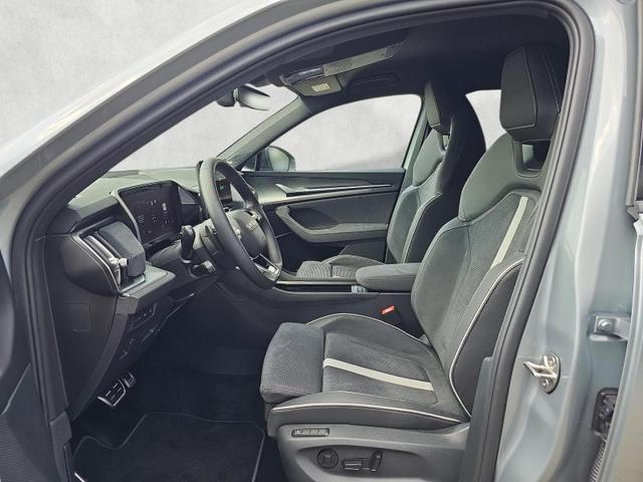 Skoda Kodiaq 1.5 TSI iV 150 kW Sportline (2026) - Photo 9