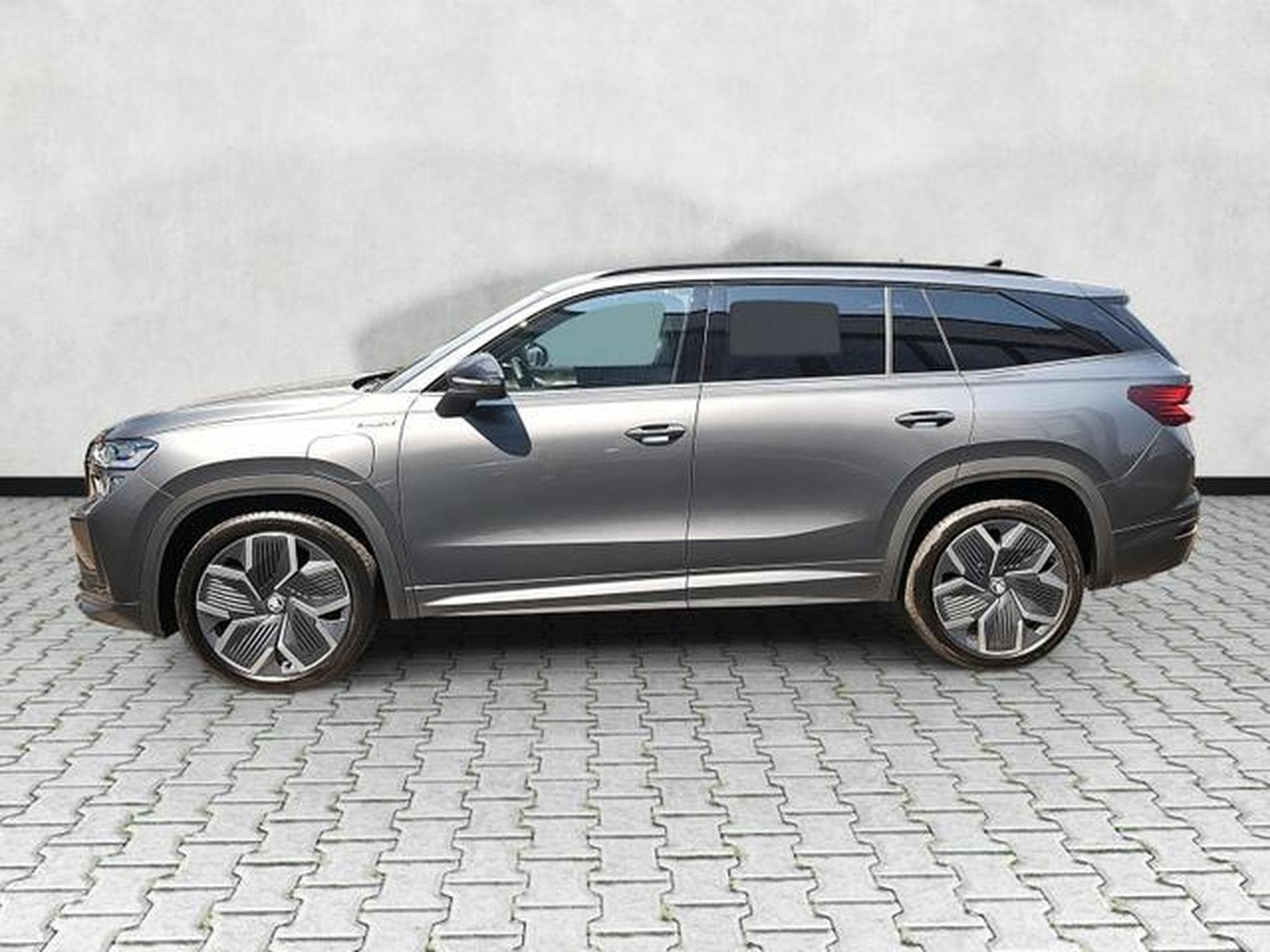 Skoda Kodiaq 1.5 TSI iV 150 kW Sportline (2026) - Photo 4