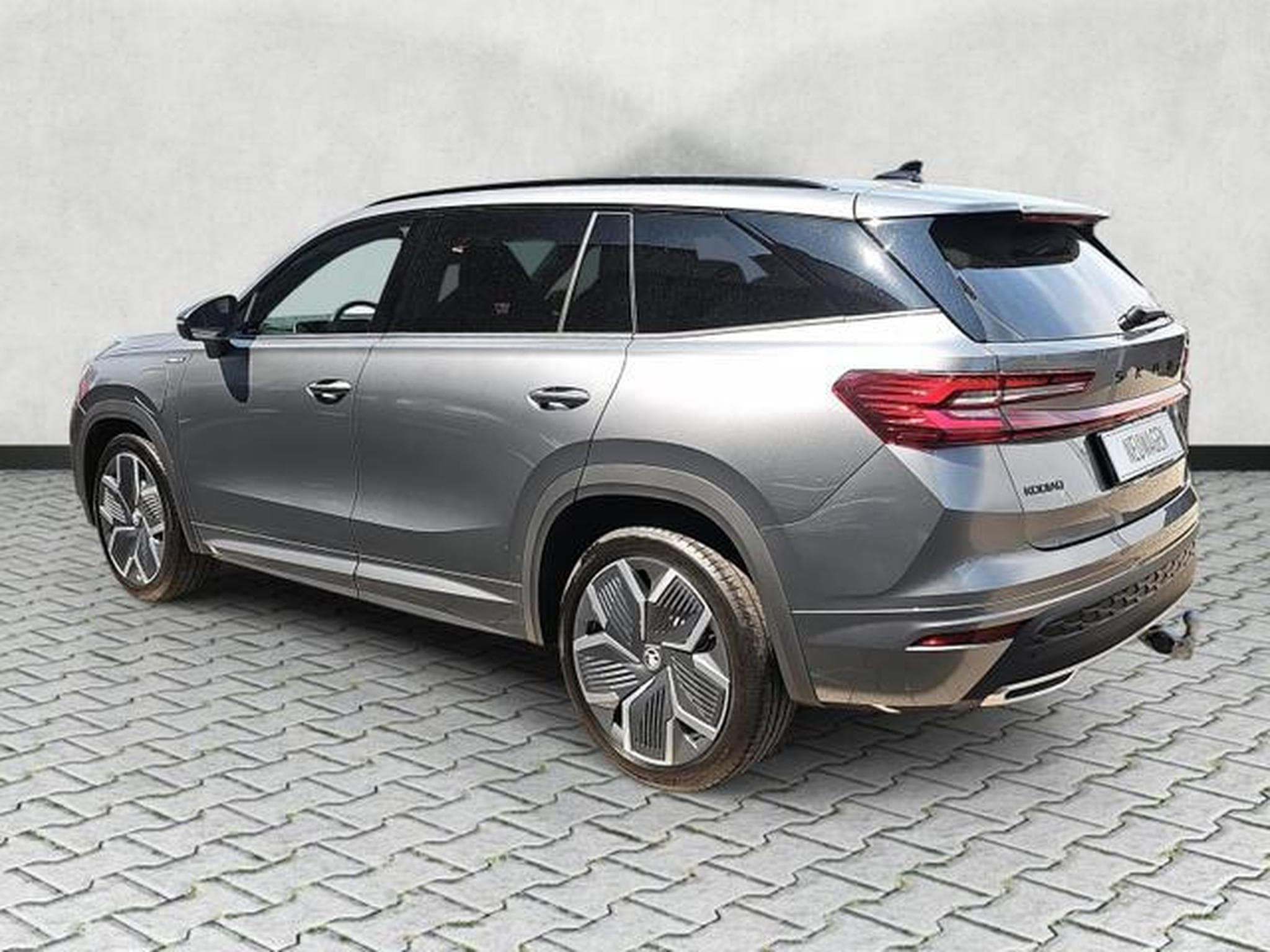 Skoda Kodiaq 1.5 TSI iV 150 kW Sportline (2026) - Photo 5