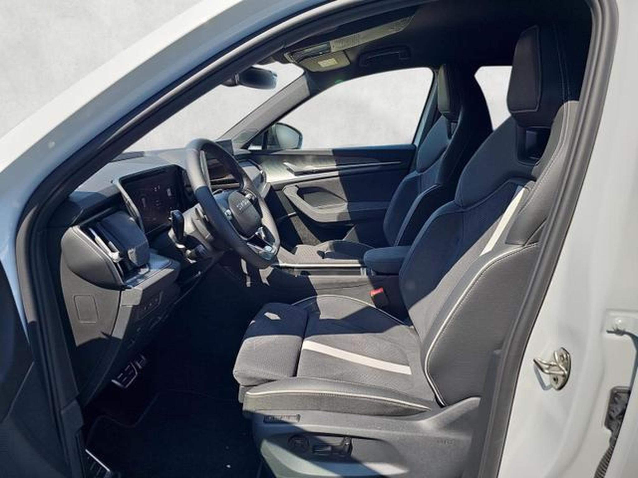Skoda Kodiaq 1.5 TSI iV 150 kW Sportline (2026) - Photo 9