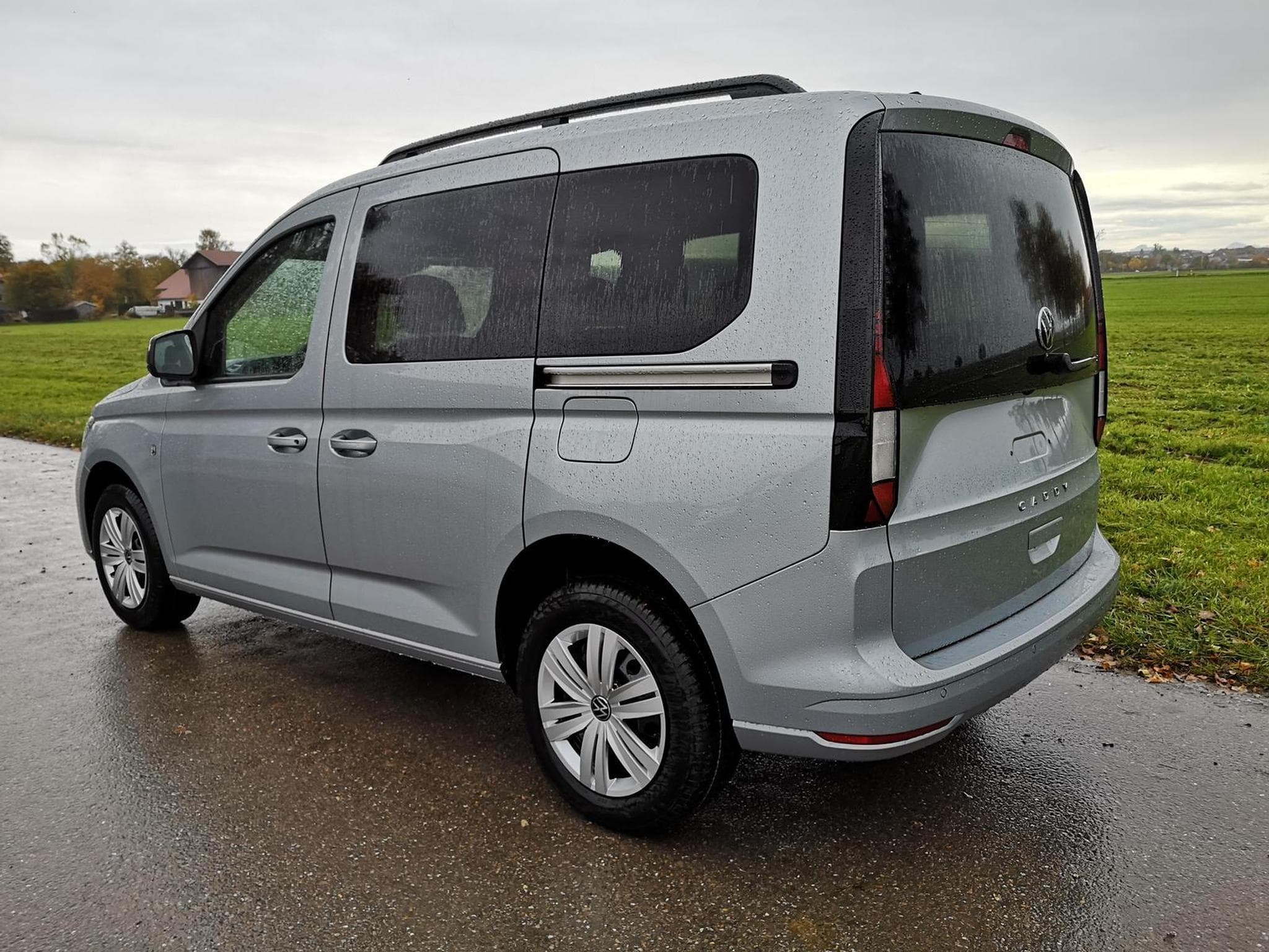 VW Caddy Basis (2026) - Photo 2