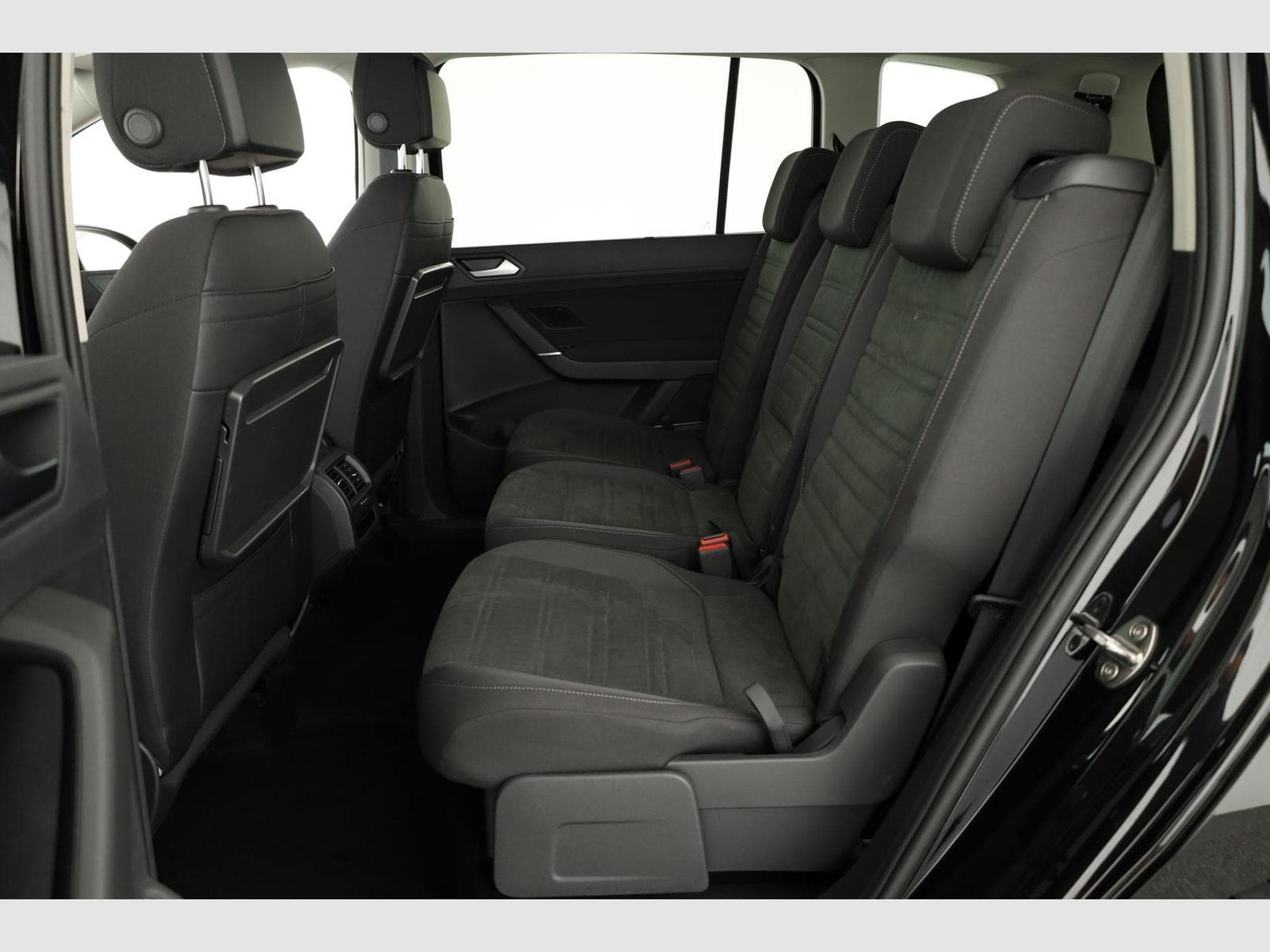 VW Touran Comfortline BMT/Start-Stopp (2026) - Photo 10