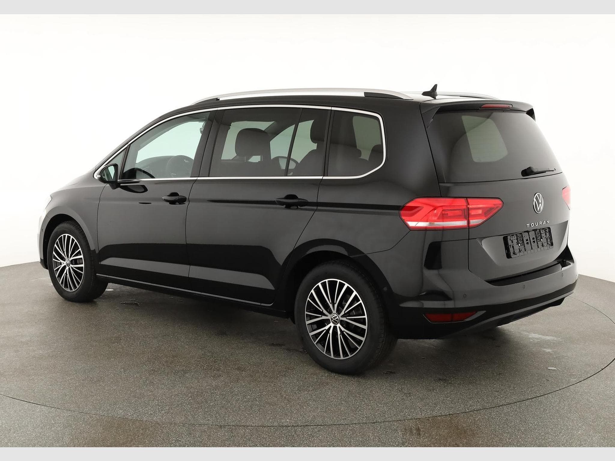 VW Touran Comfortline BMT/Start-Stopp (2026) - Photo 3