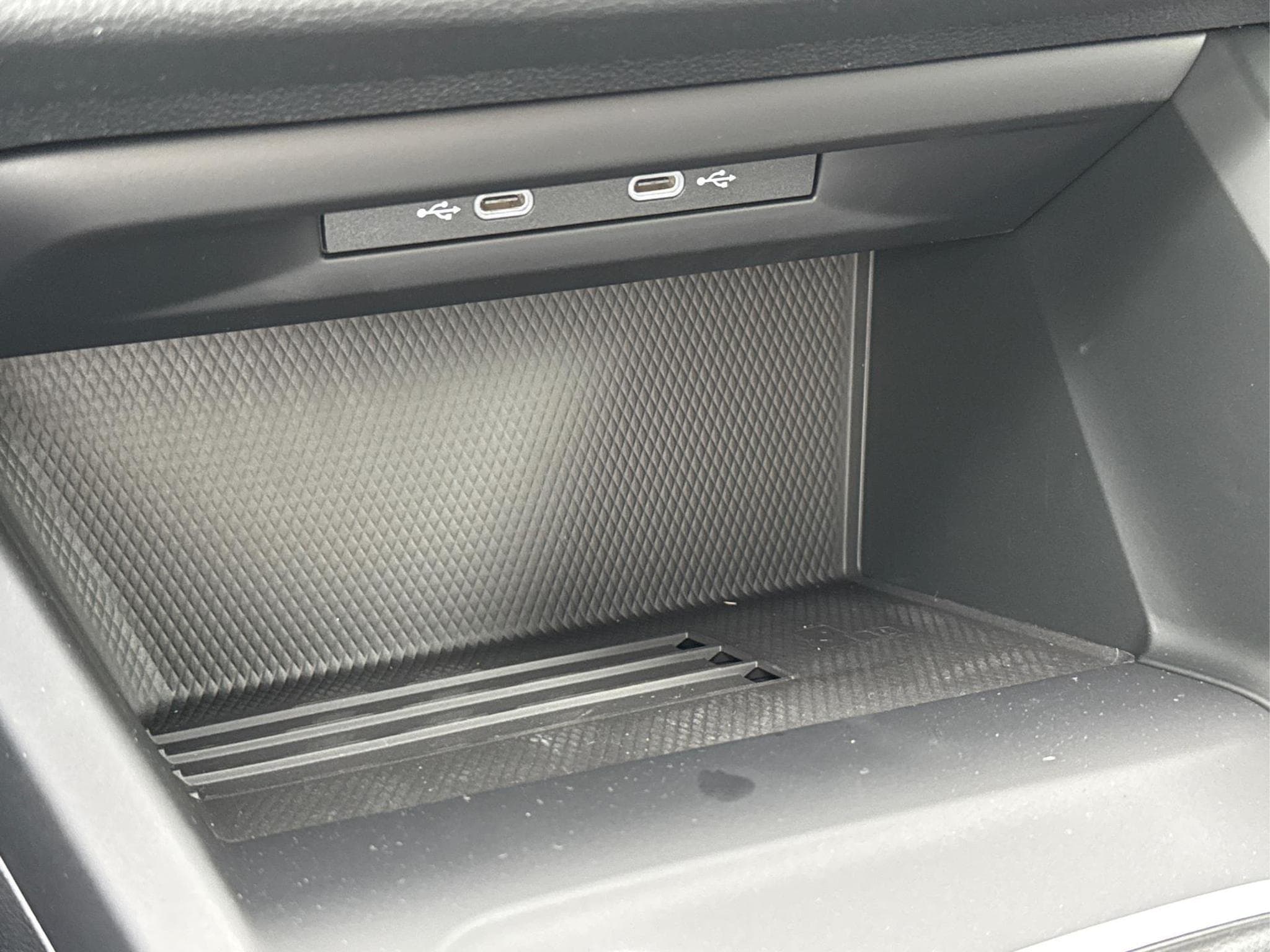 VW Golf Prime (2026) - Photo 21