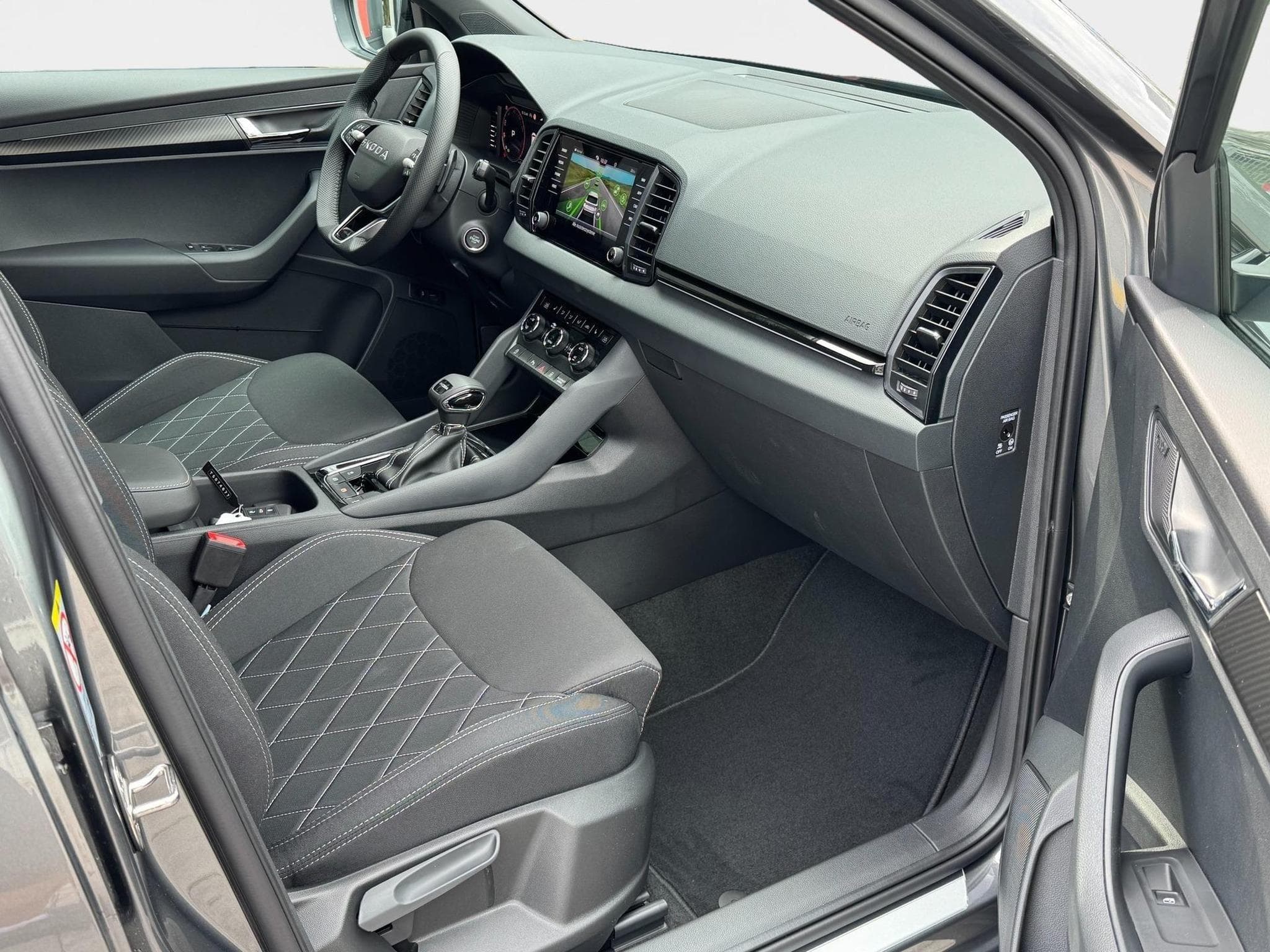 Skoda Karoq Sportline (2026) - Photo 9