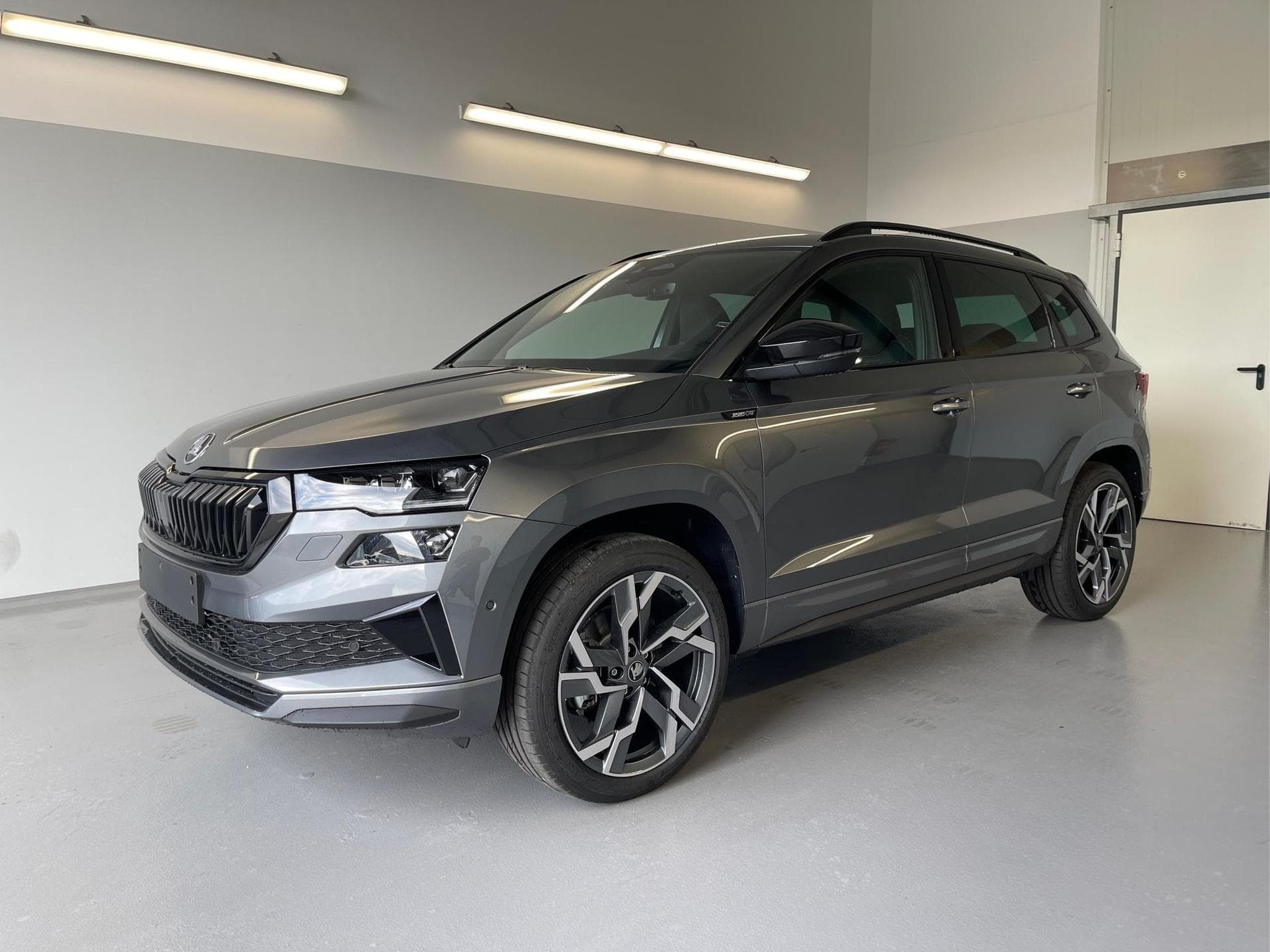 Skoda Karoq Sportline (2026) - Photo 1