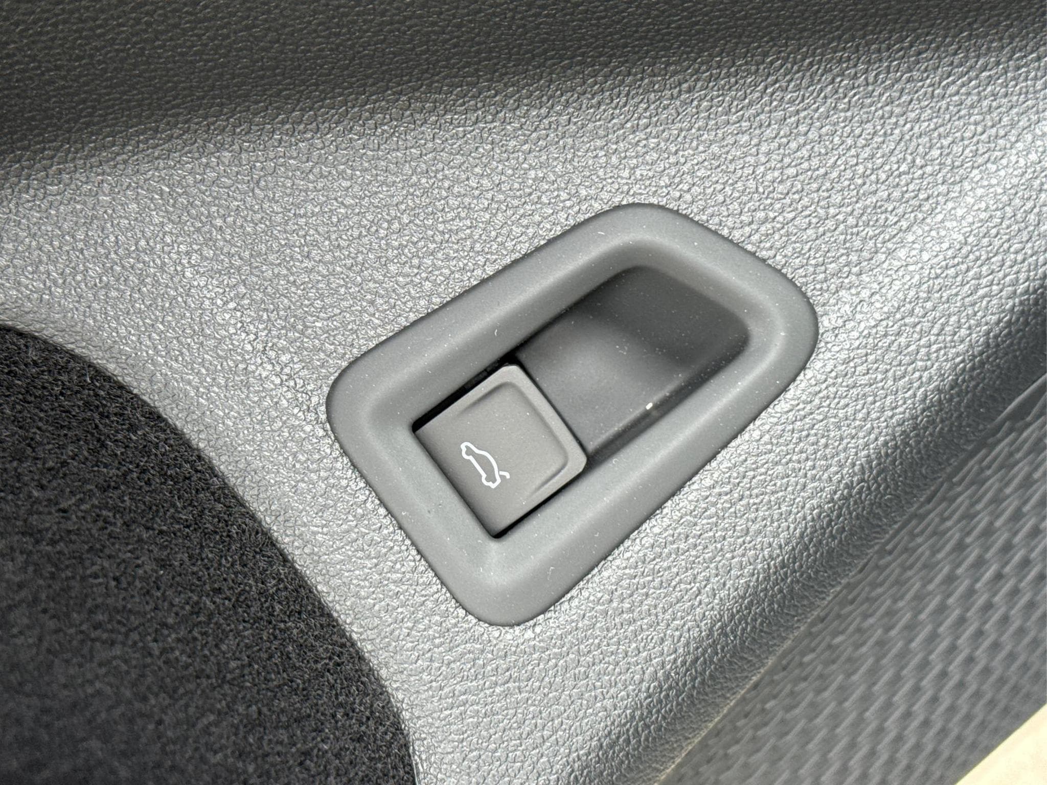 VW Golf Variant Prime (2026) - Photo 22
