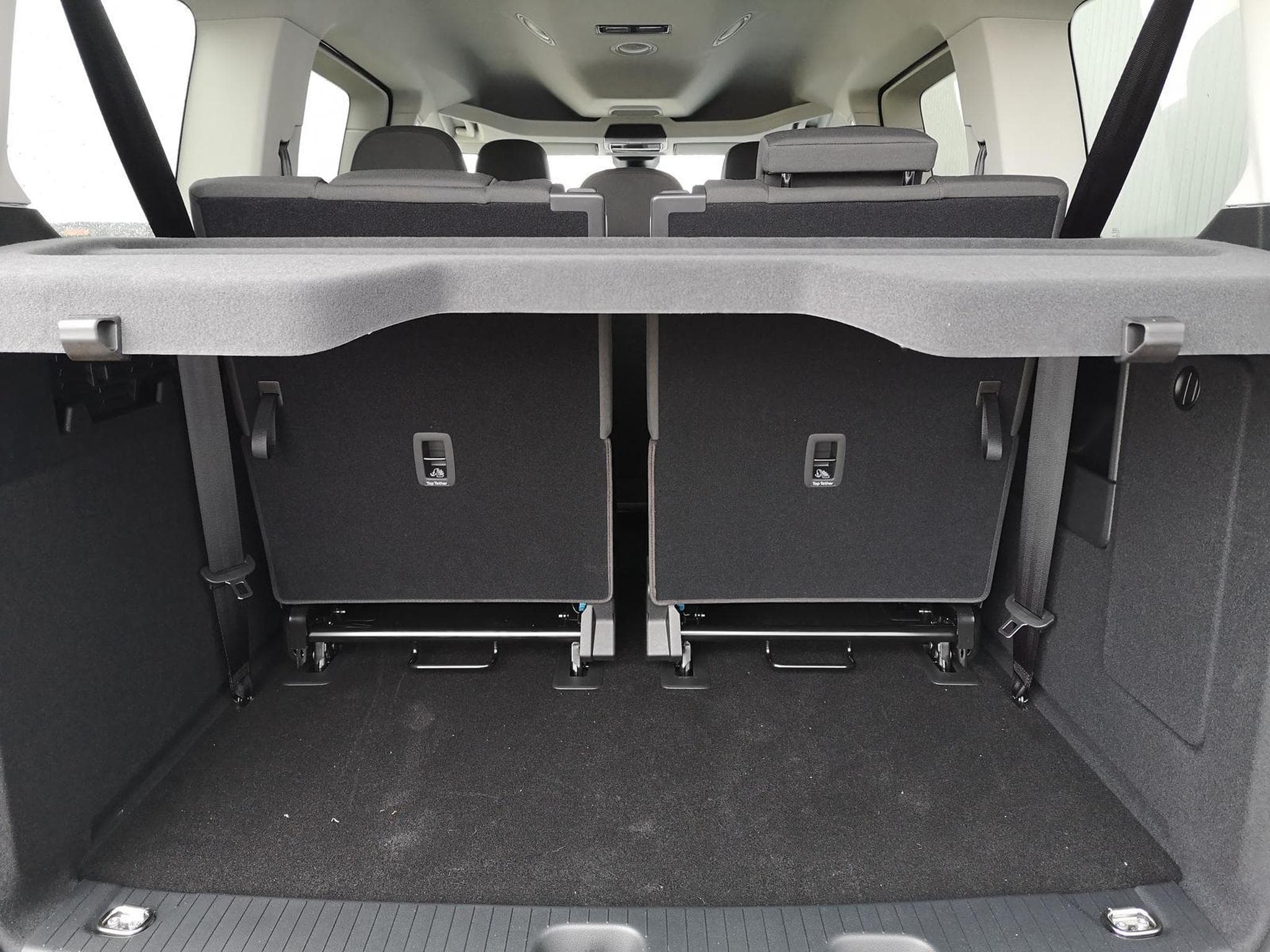 VW Caddy Basis (2026) - Photo 12