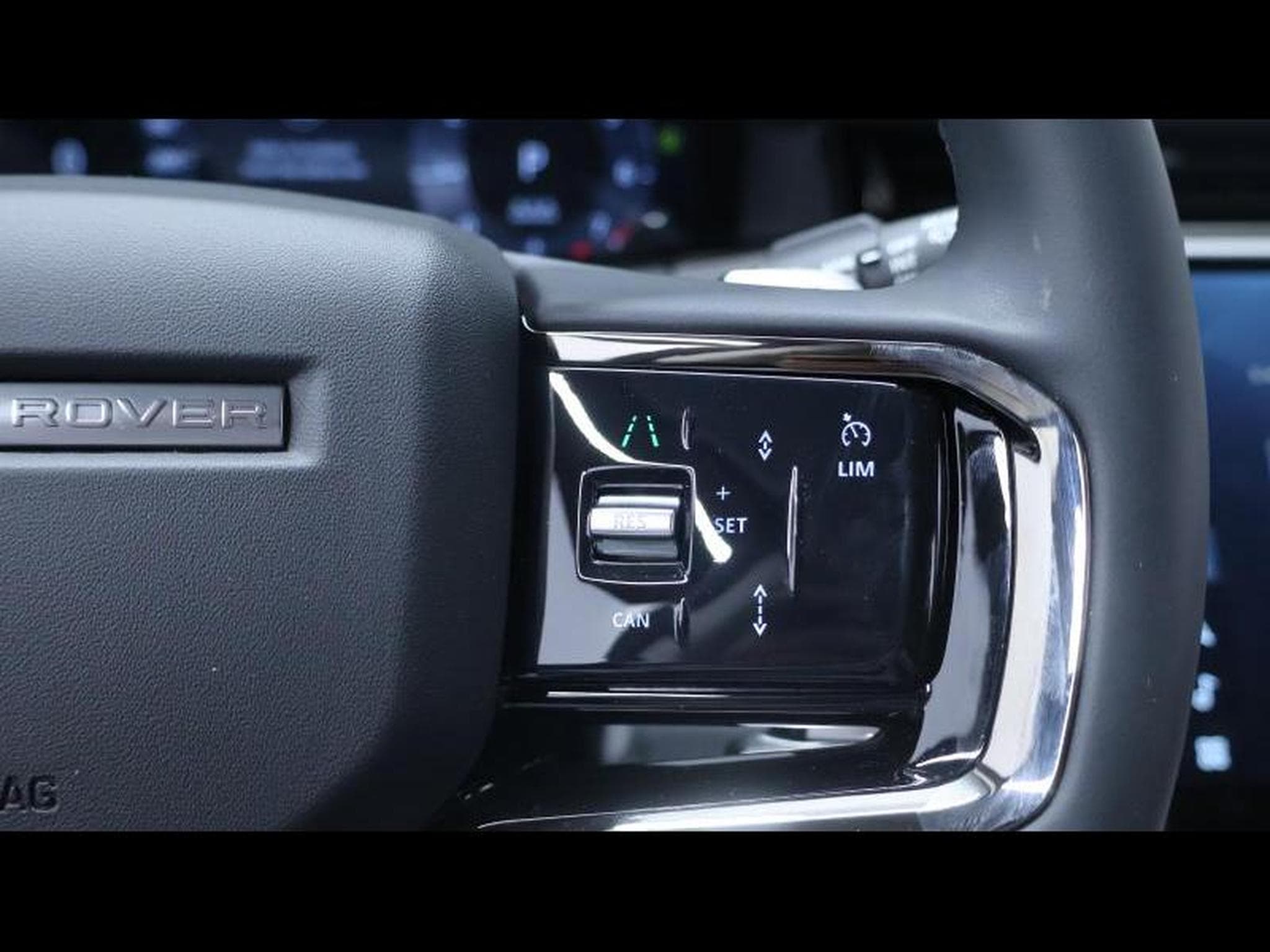 Land-Rover Range Rover Evoque P160 Dynamic SE FWD Auto (2025) - Photo 18