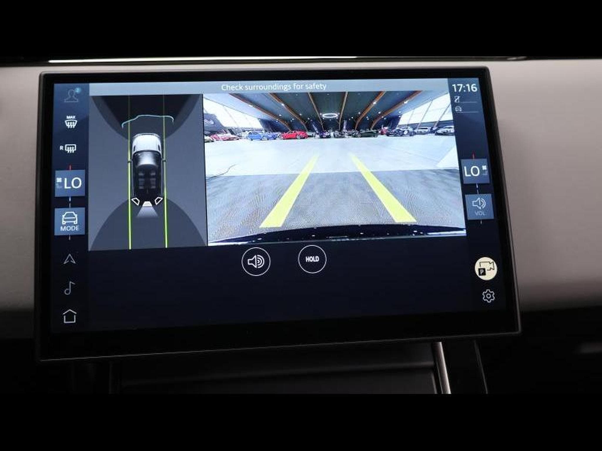 Land-Rover Range Rover Evoque P160 Dynamic SE FWD Auto (2025) - Photo 23