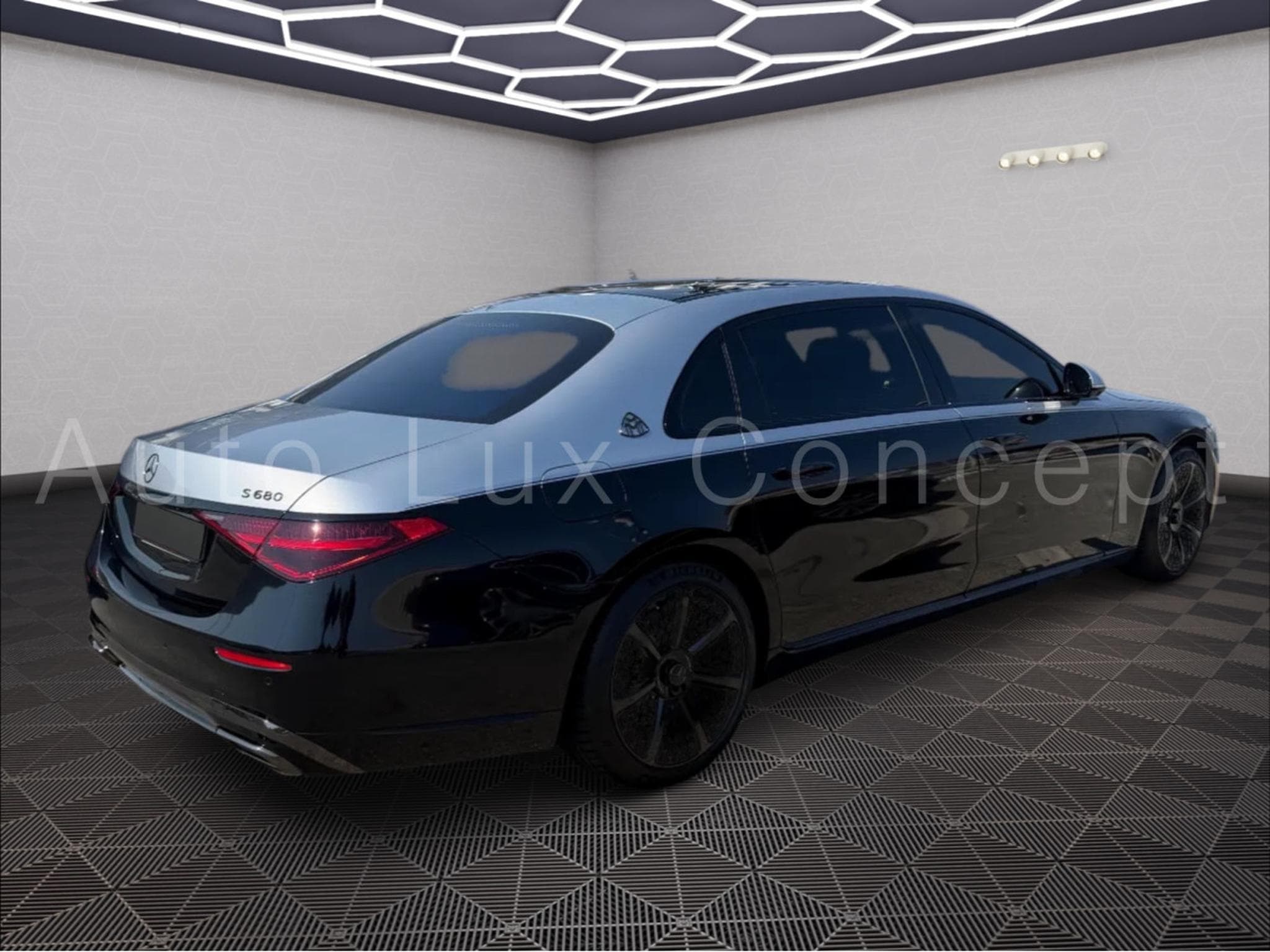 Mercedes S 680 Maybach Maybach 4MATIC Night Series (2023) - Photo 4
