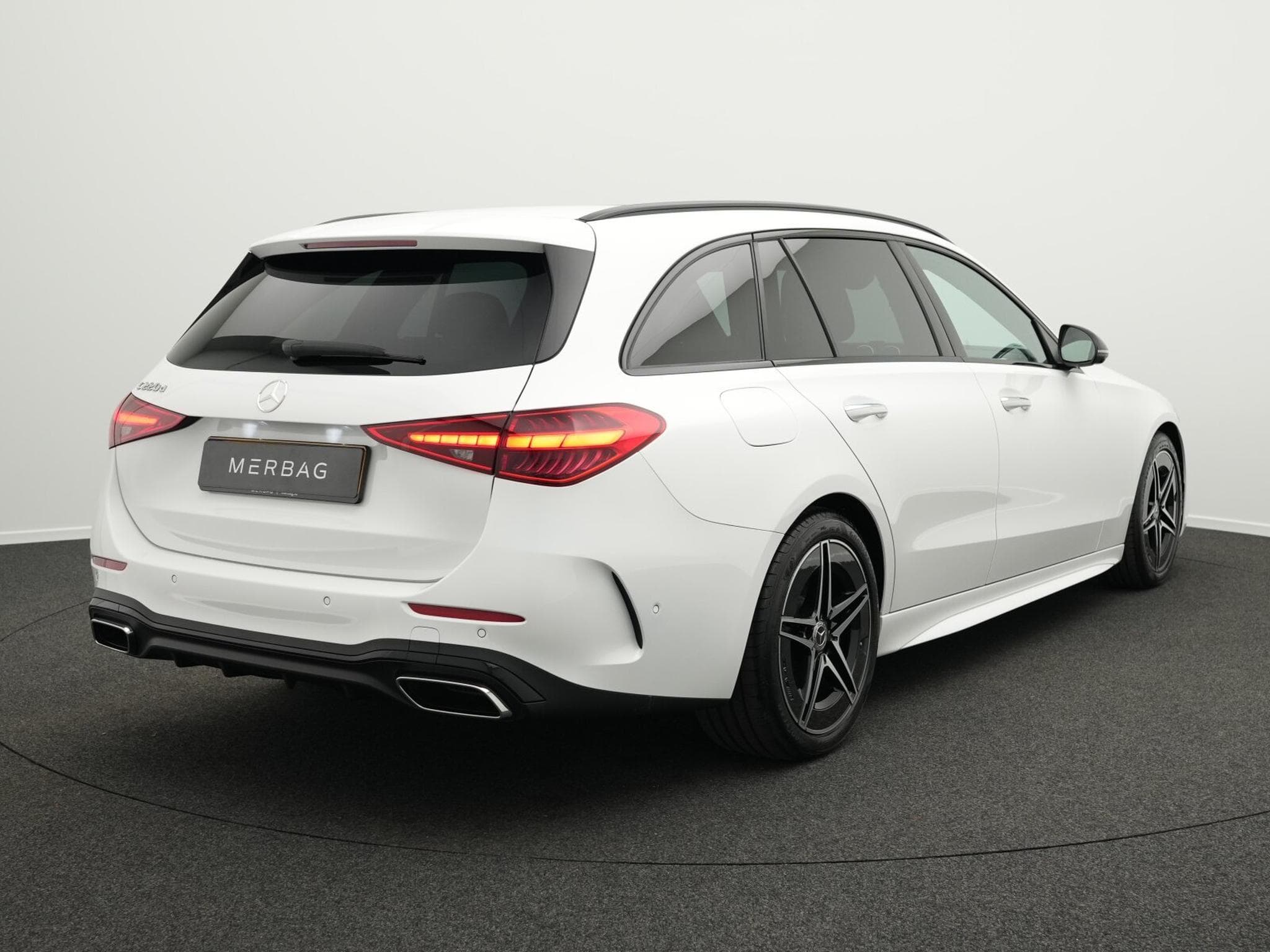 Mercedes C 220 d T-Modell (2025) - Photo 3