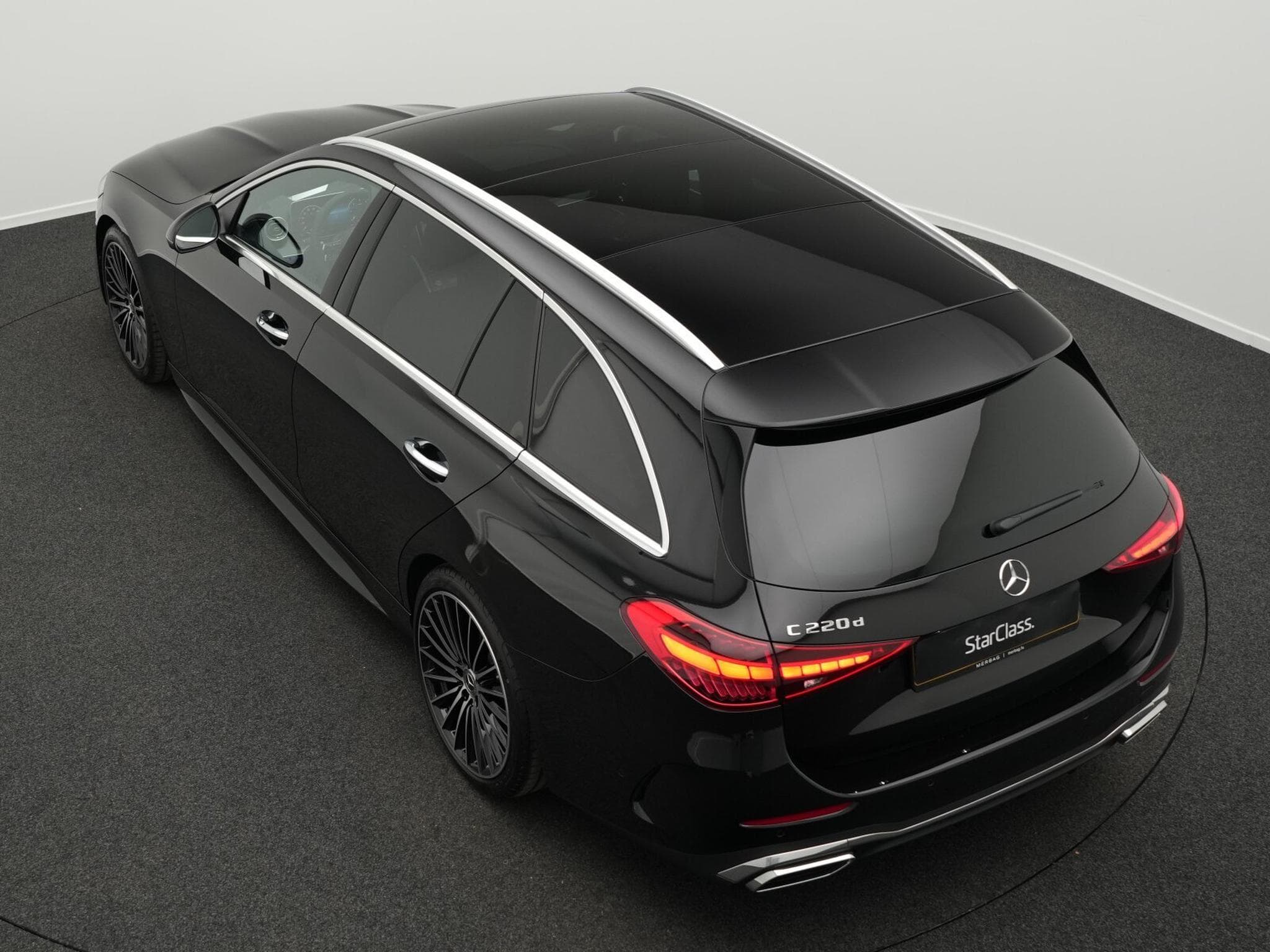 Mercedes C 220 d T-Modell (2025) - Photo 11
