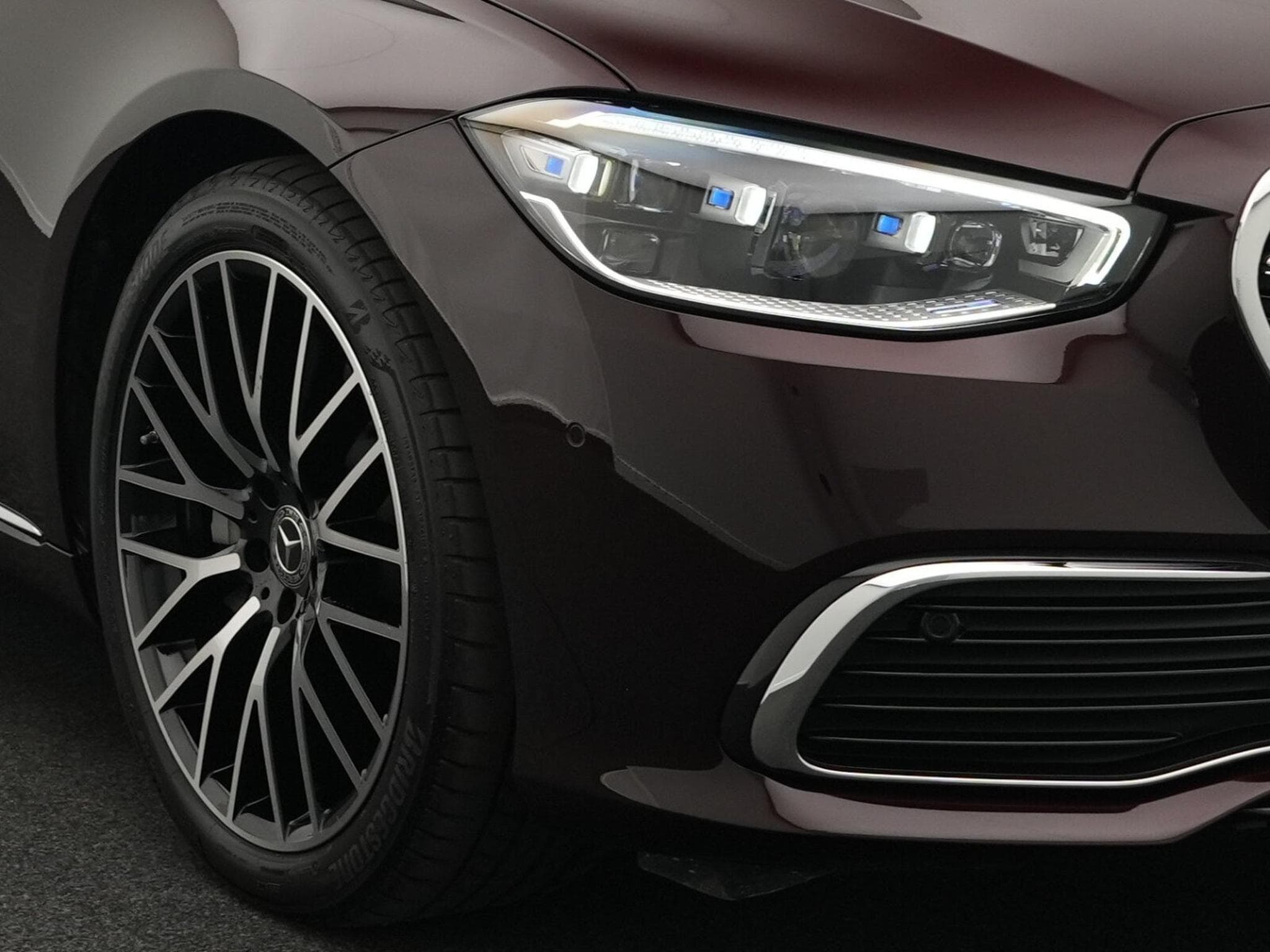 Mercedes S 450 d 4M Pano+E-Active+Burm +20"+Digital (2025) - Photo 7