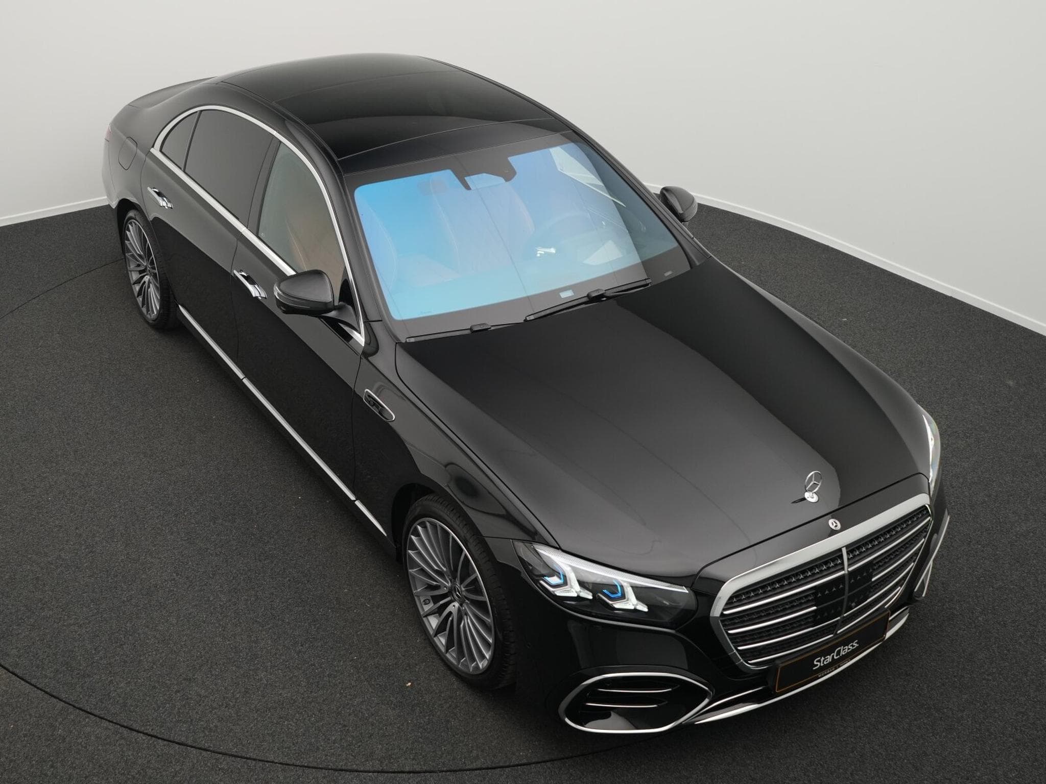 Mercedes S 450 d 4MATIC Limousine Langversion verfügbar ab 09.09.2026 mit 1 (2026) - Photo 10