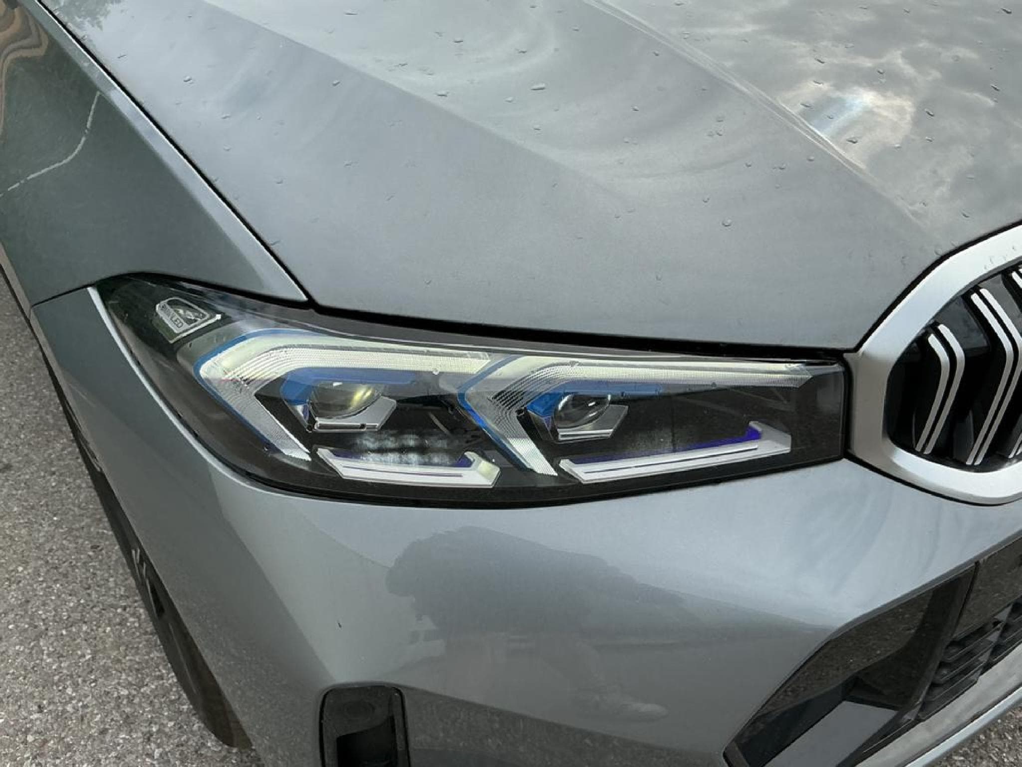 Bmw 330 3er - 330e xDrive M Sport (EURO 6e) SOH 100% (2025) - Photo 18