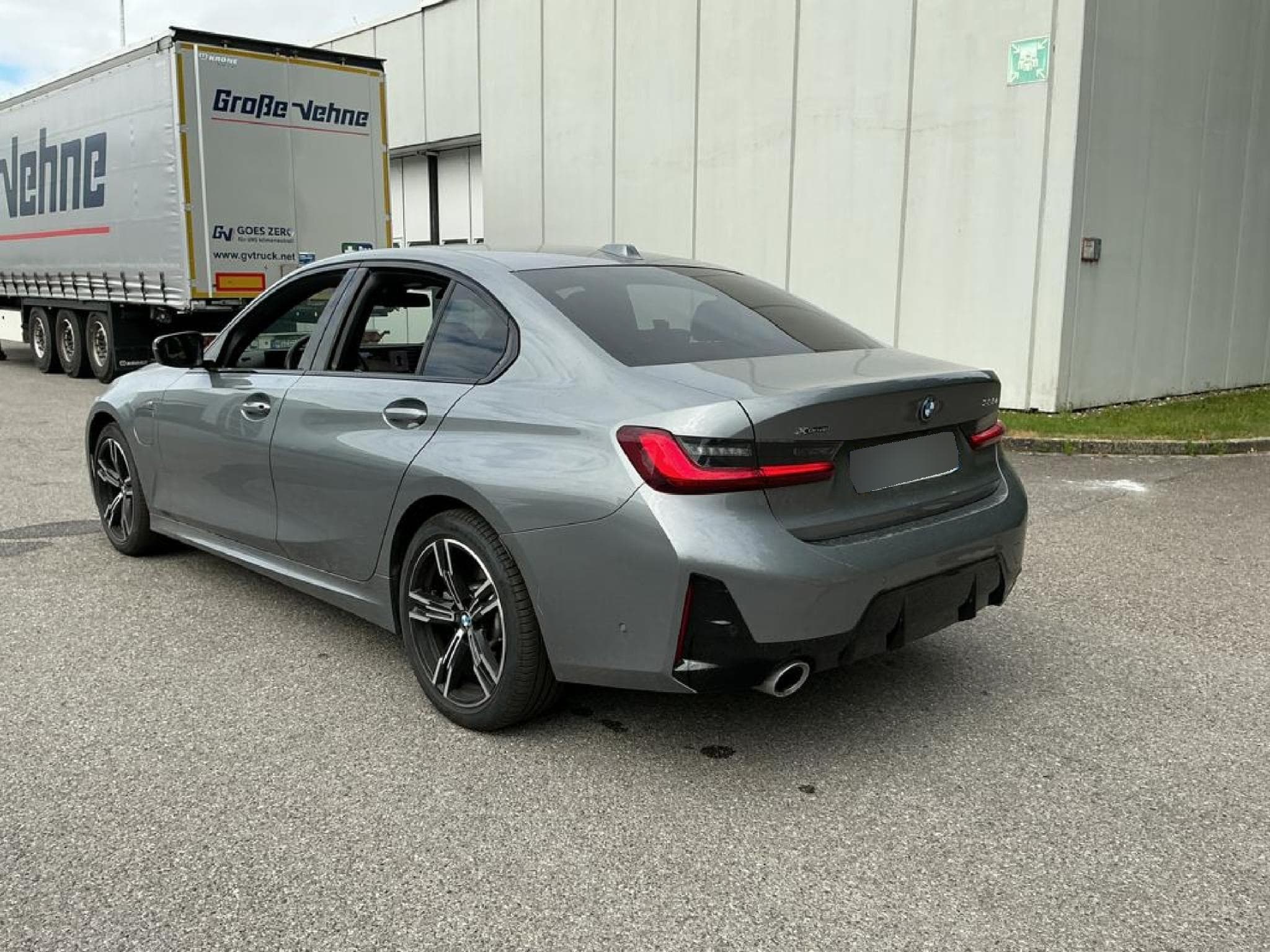 Bmw 330 3er - 330e xDrive M Sport (EURO 6e) SOH 100% (2025) - Photo 6