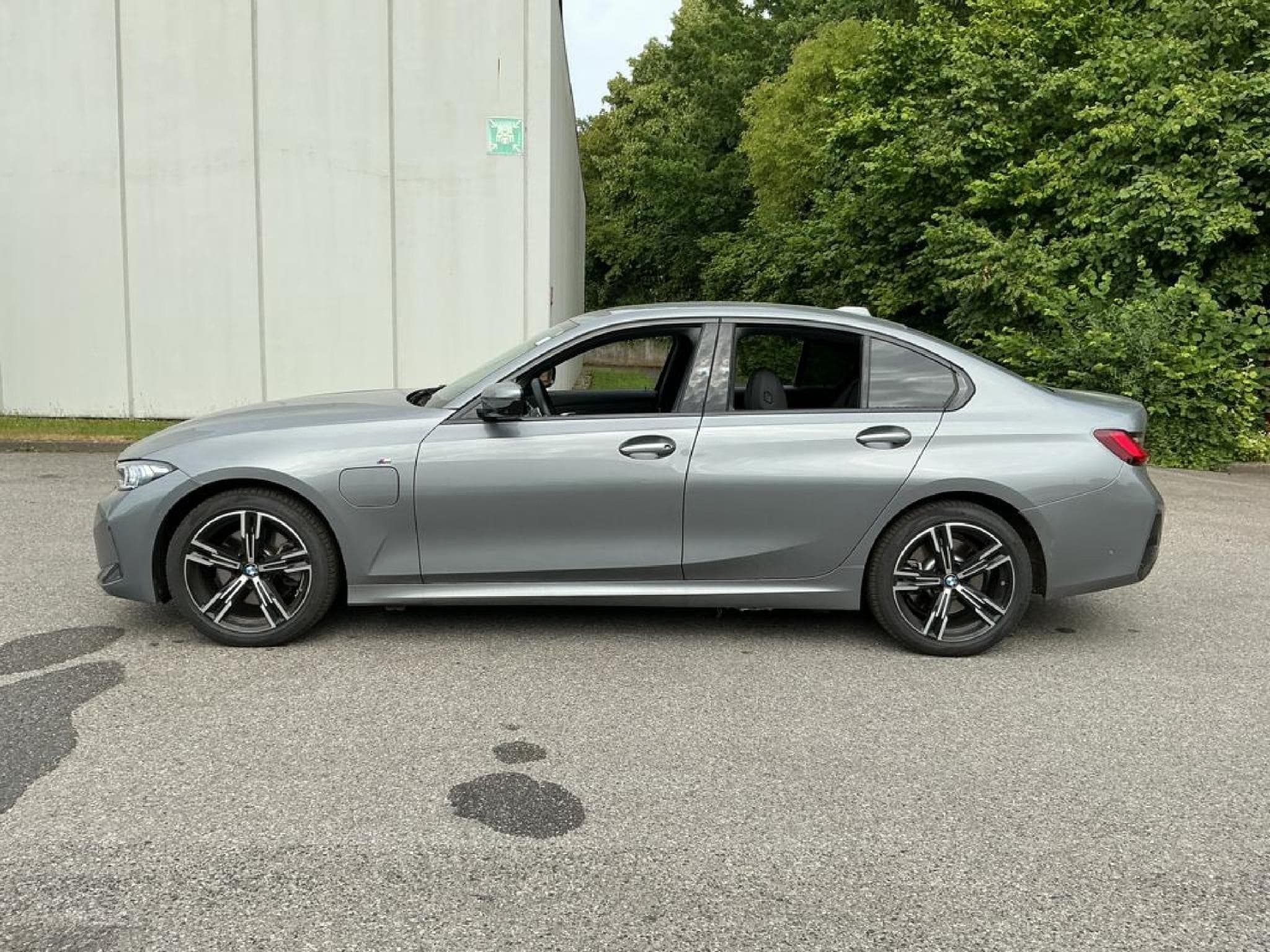 Bmw 330 3er - 330e xDrive M Sport (EURO 6e) SOH 100% (2025) - Photo 8