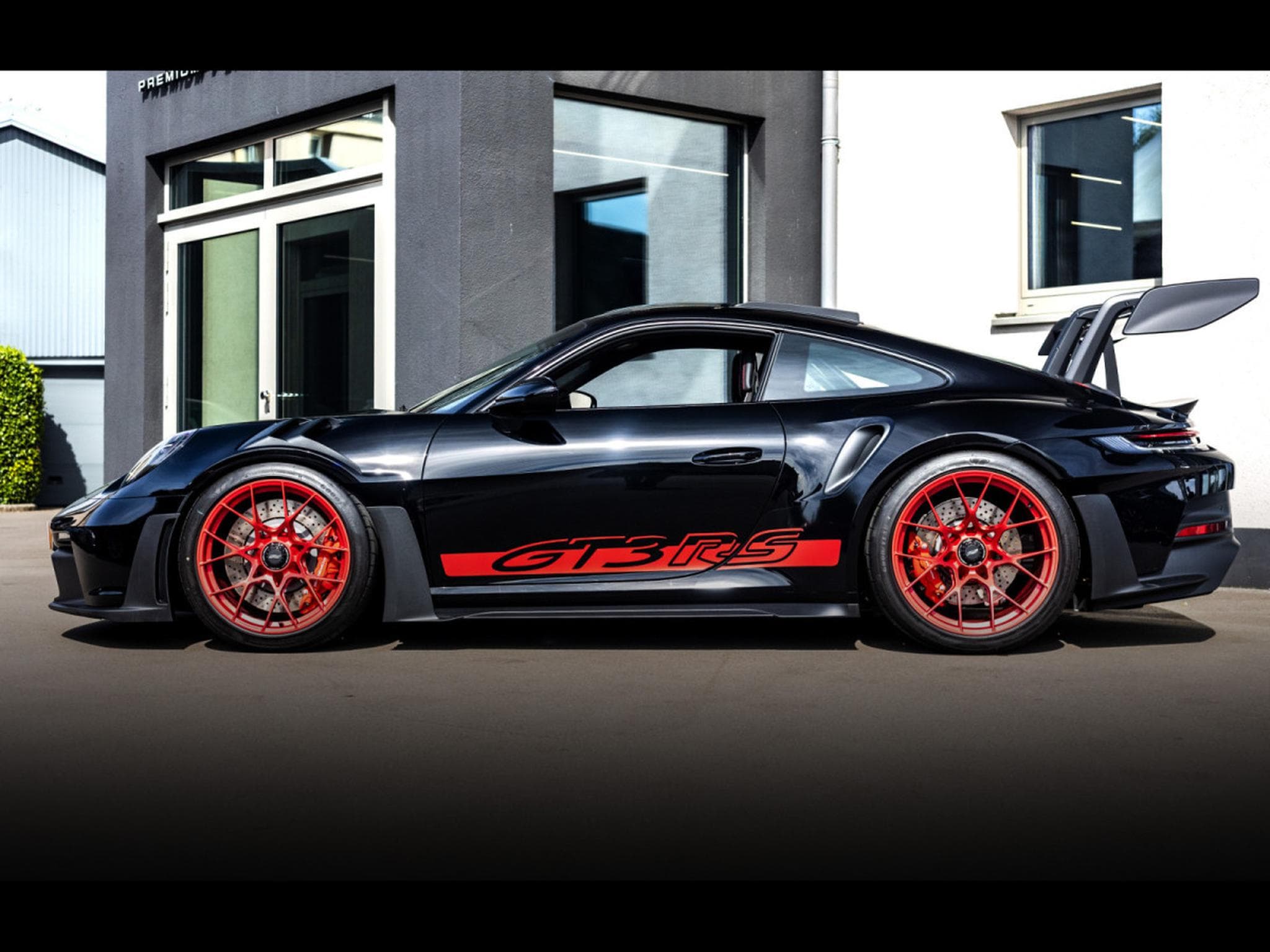 Porsche 911 (992.1) GT3 RS PDK – PACK CLUBSPORT (2025) - Photo 2