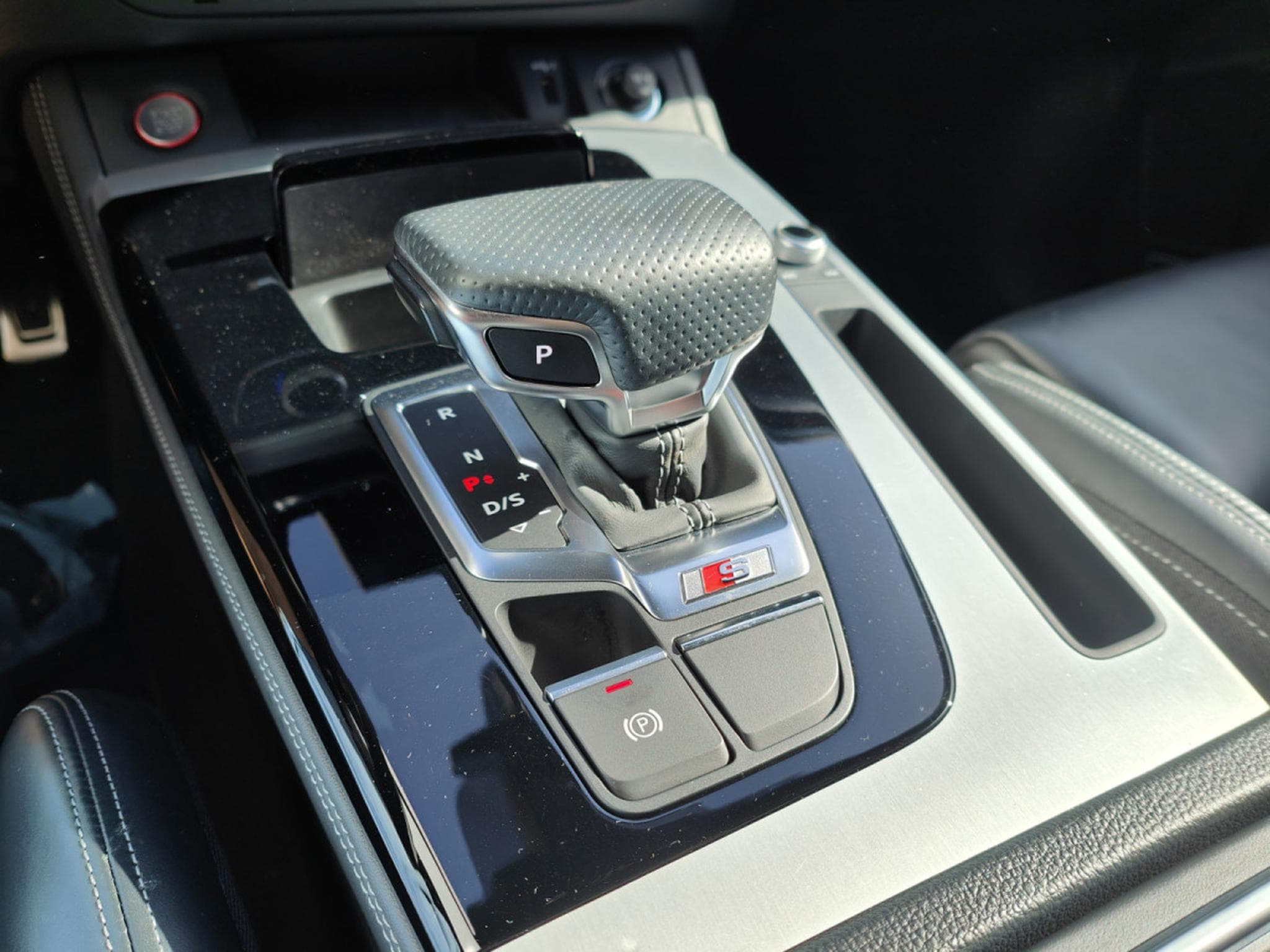 Audi SQ5 3.0 TDI V6 QUATTRO TIPTRONIC SUSPENSIONS PNEU BANG&OLUFSEN (2022) - Photo 16