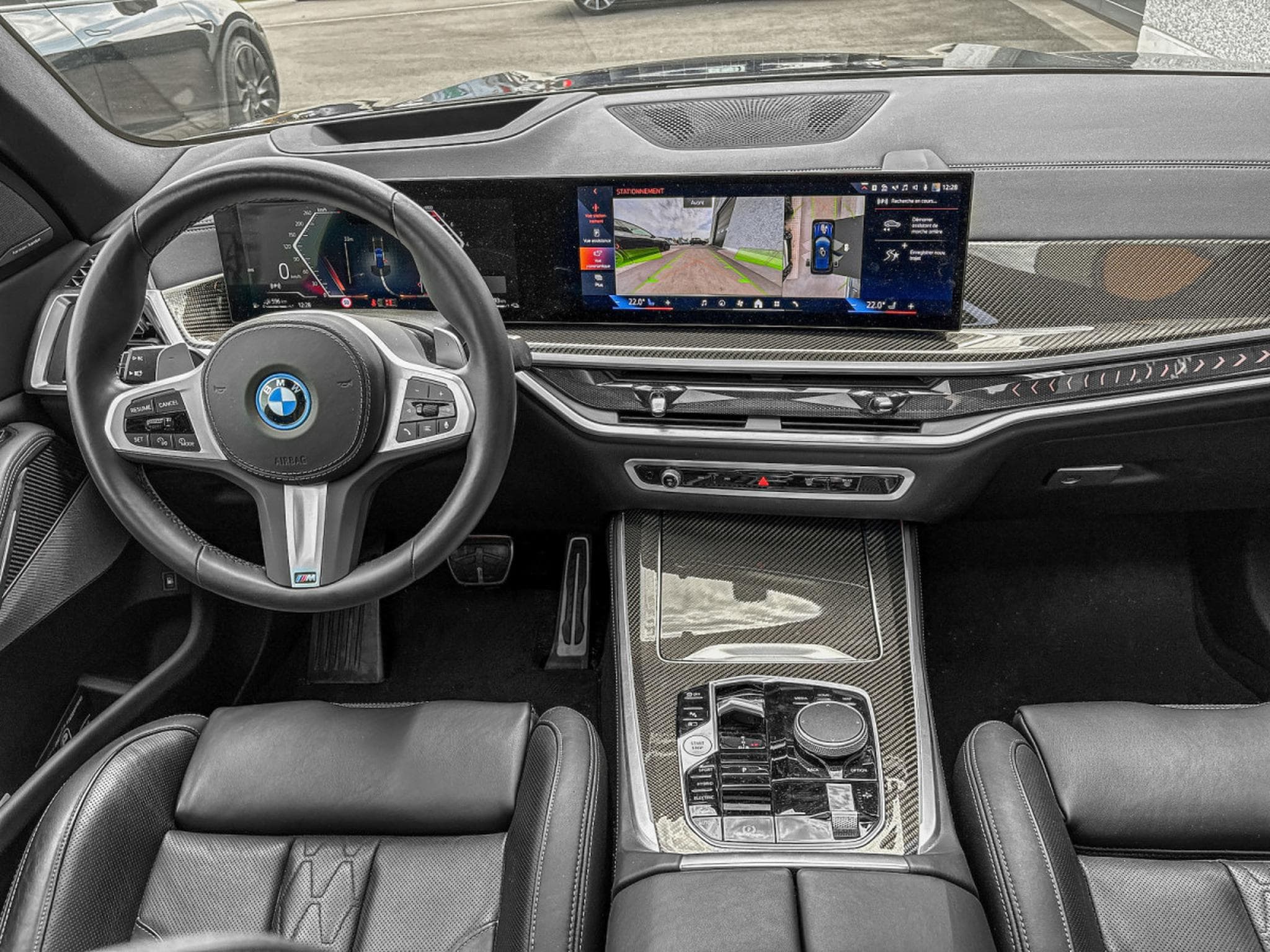 BMW X5 BMW X5 xDrive50e M Sport Pro –M SPORT SEATS - Individual Tan (2025) - Photo 21