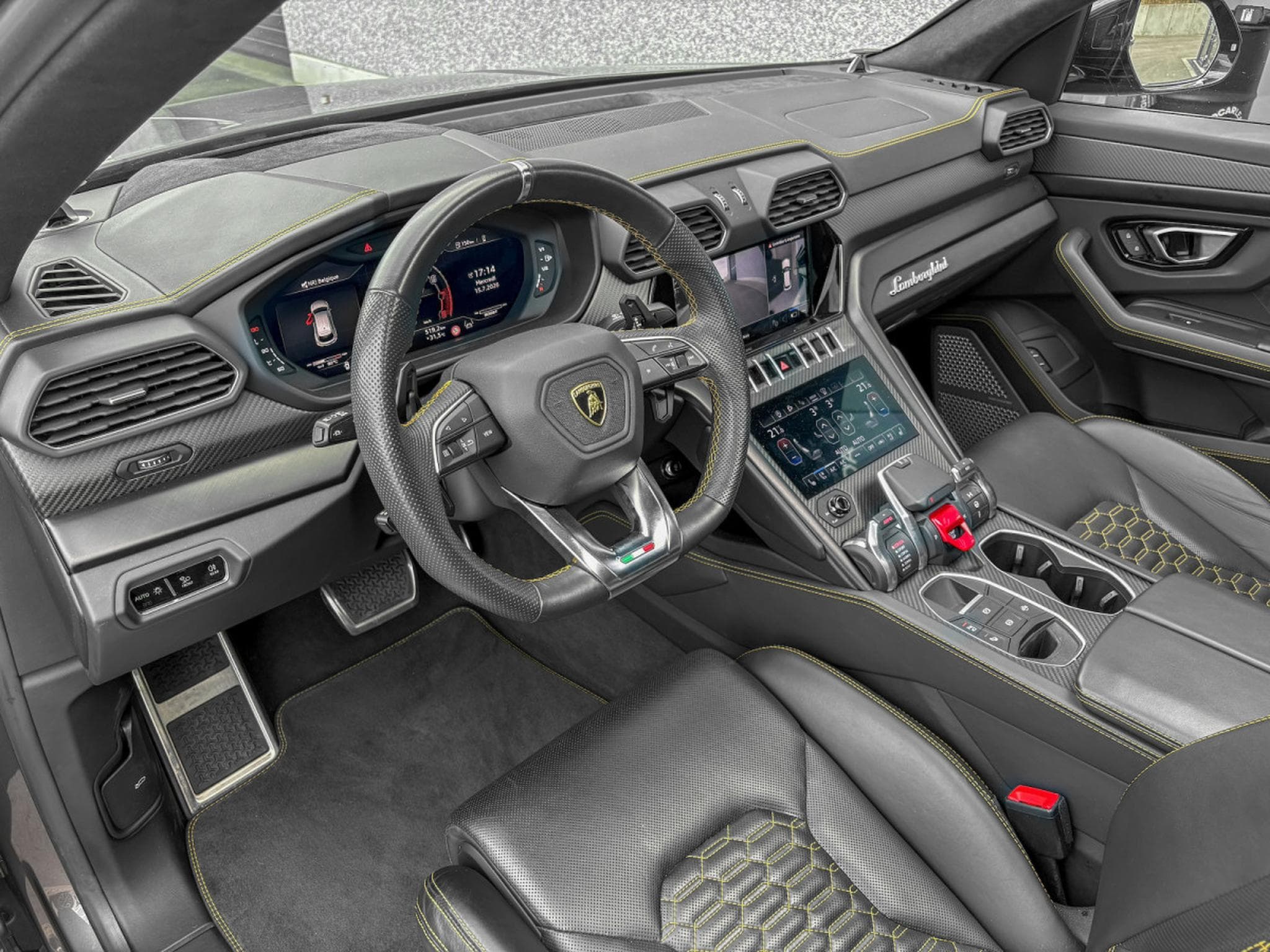 Lamborghini Urus URUS S | Bang & Olufsen 3D | Carbone | 23" (2023) - Photo 11
