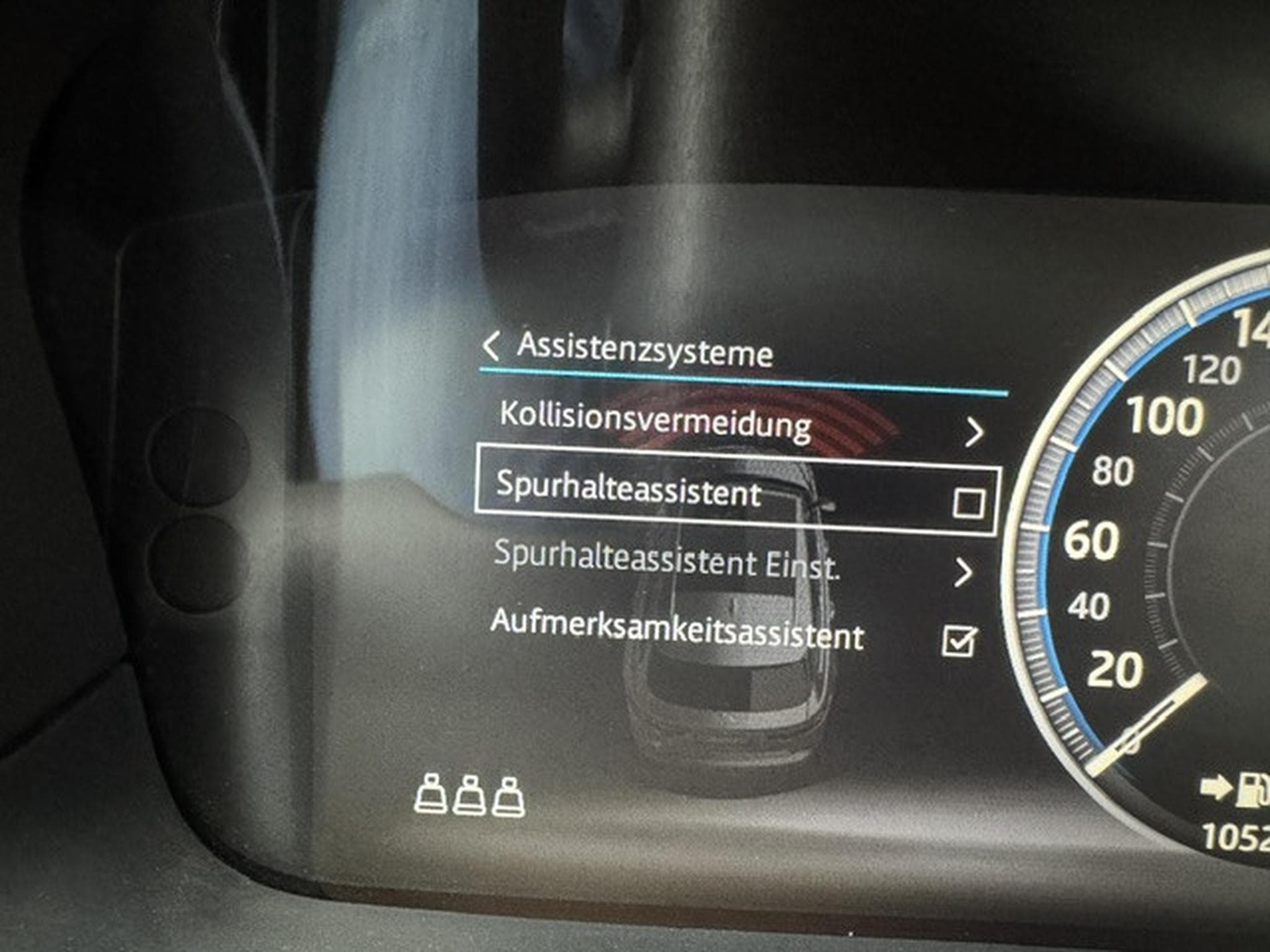 Jaguar XF JAGUAR XF 2.0 D R-SPORT PANORAMA LEDER NAVI KAMERA KEYLESS (2020) - Photo 22