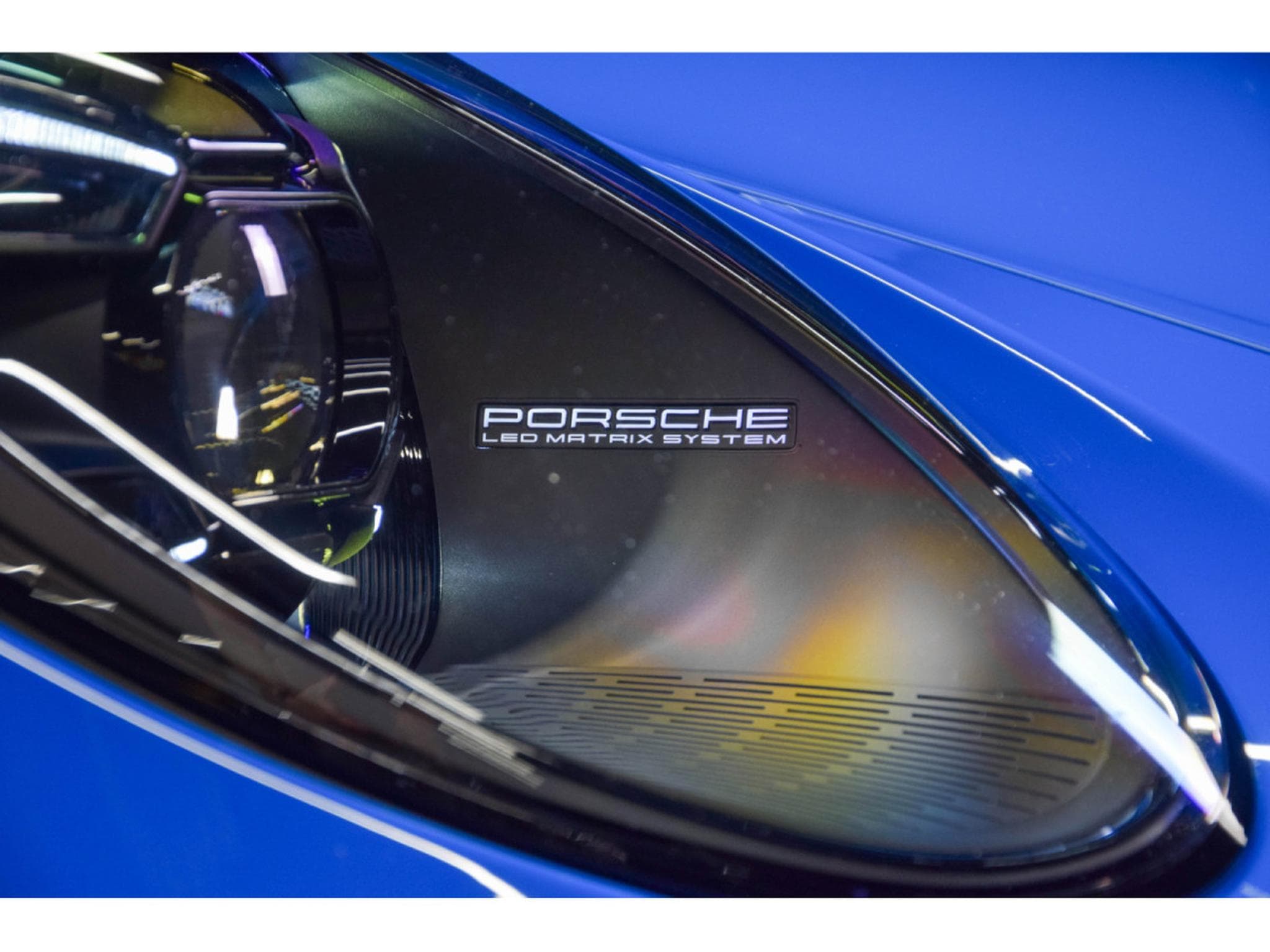 Porsche 911 992.1 GT3 ClubSport PDK (2021) - Photo 26