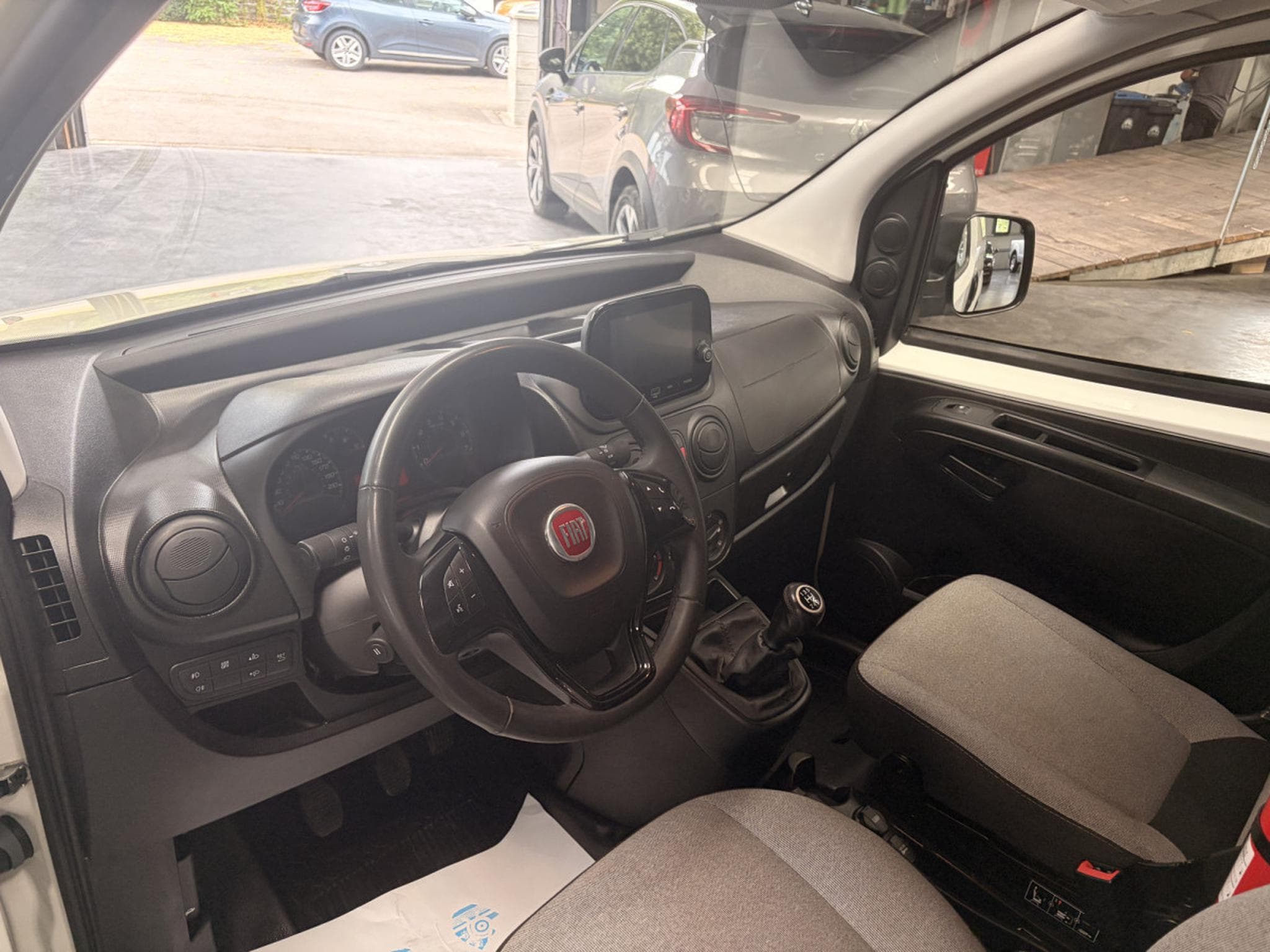 Fiat Fiorino 1.2 Diesel 80HP (2022) - Photo 8