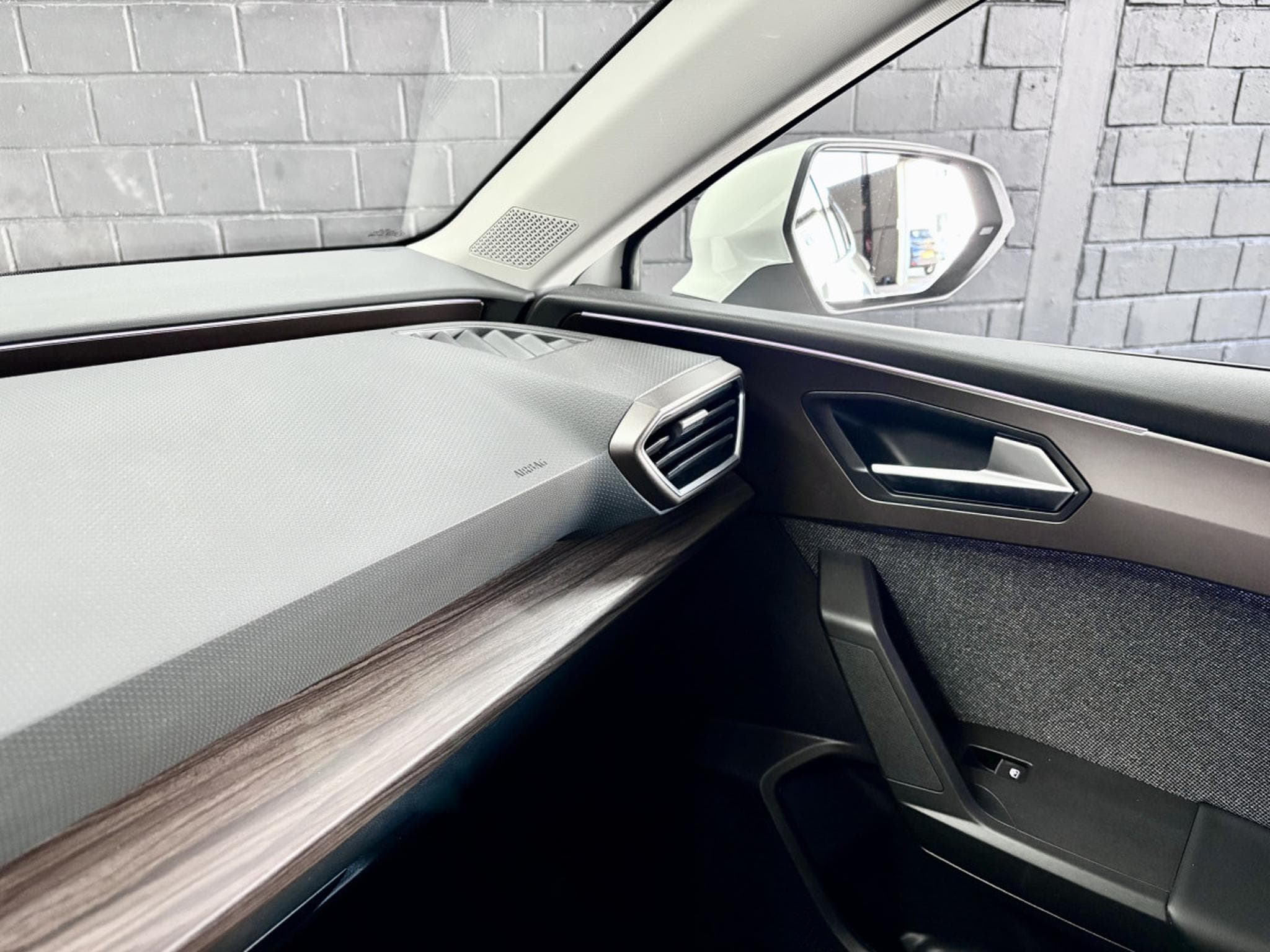 Seat Leon IV Xcellence 1.4 e-Hybrid 204CV DSG 6  *4 SAISONS* *CAMERA* (2022) - Photo 19