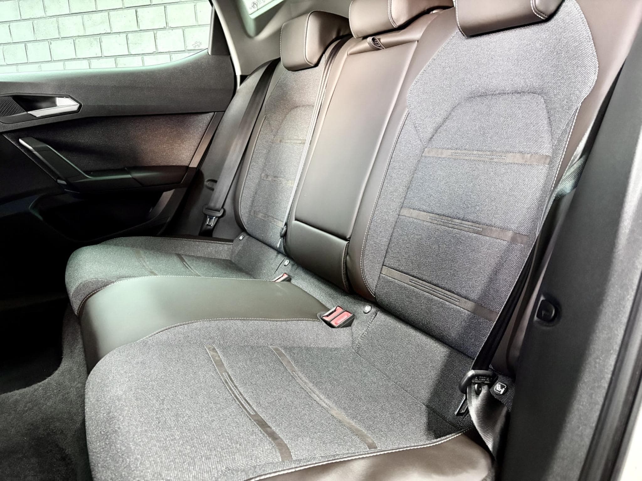 Seat Leon IV Xcellence 1.4 e-Hybrid 204CV DSG 6  *4 SAISONS* *CAMERA* (2022) - Photo 20