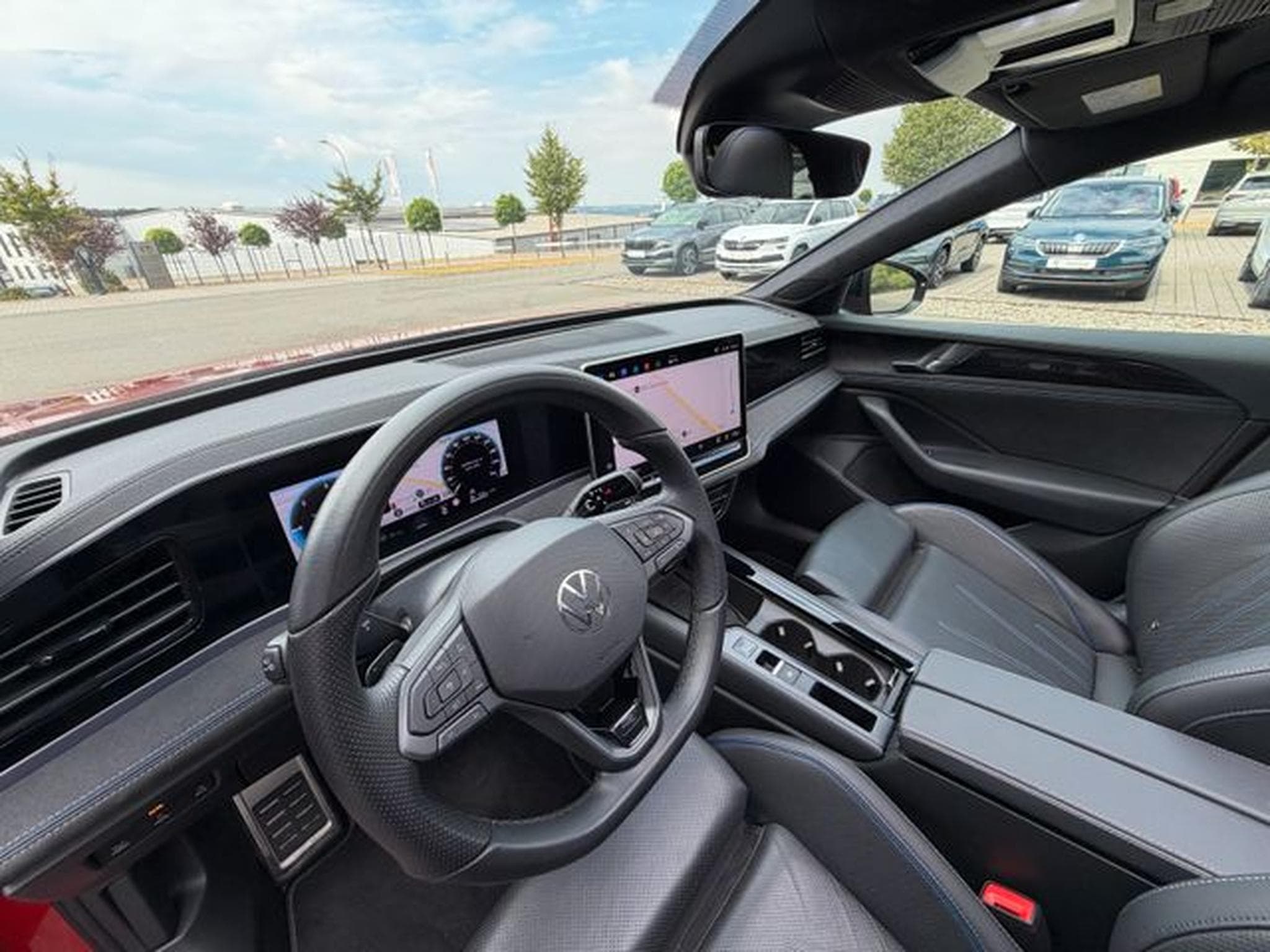 VW Passat Passat 2.0TDI 4x4 R-Line Leder Pano Signature (2024) - Photo 10