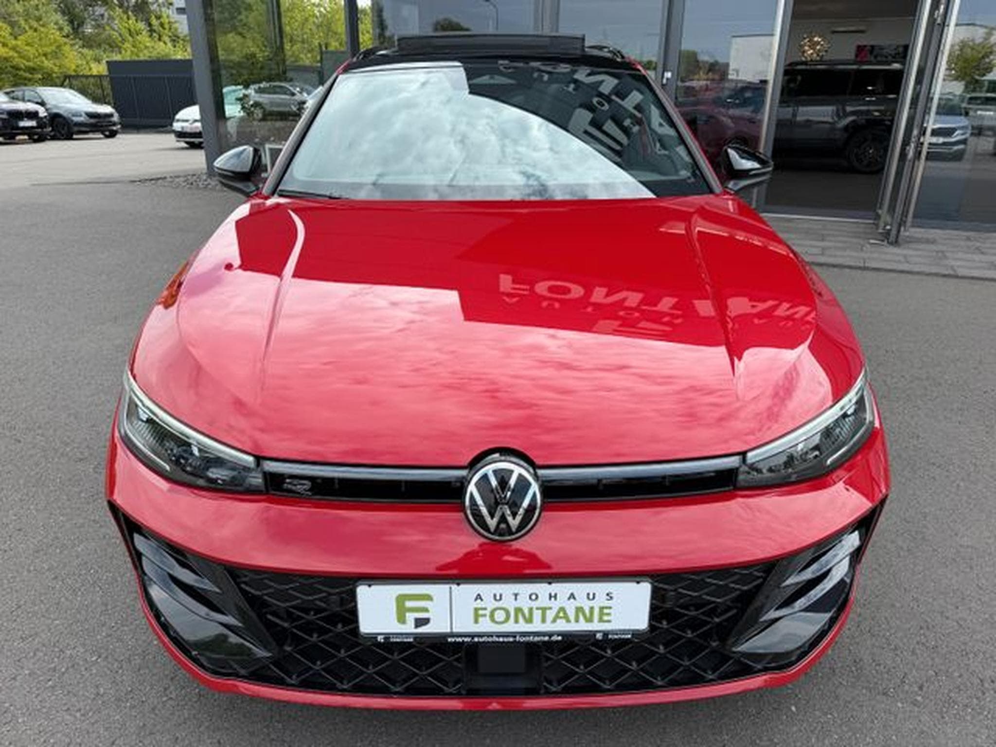 VW Passat Passat 2.0TDI 4x4 R-Line Leder Pano Signature (2024) - Photo 2