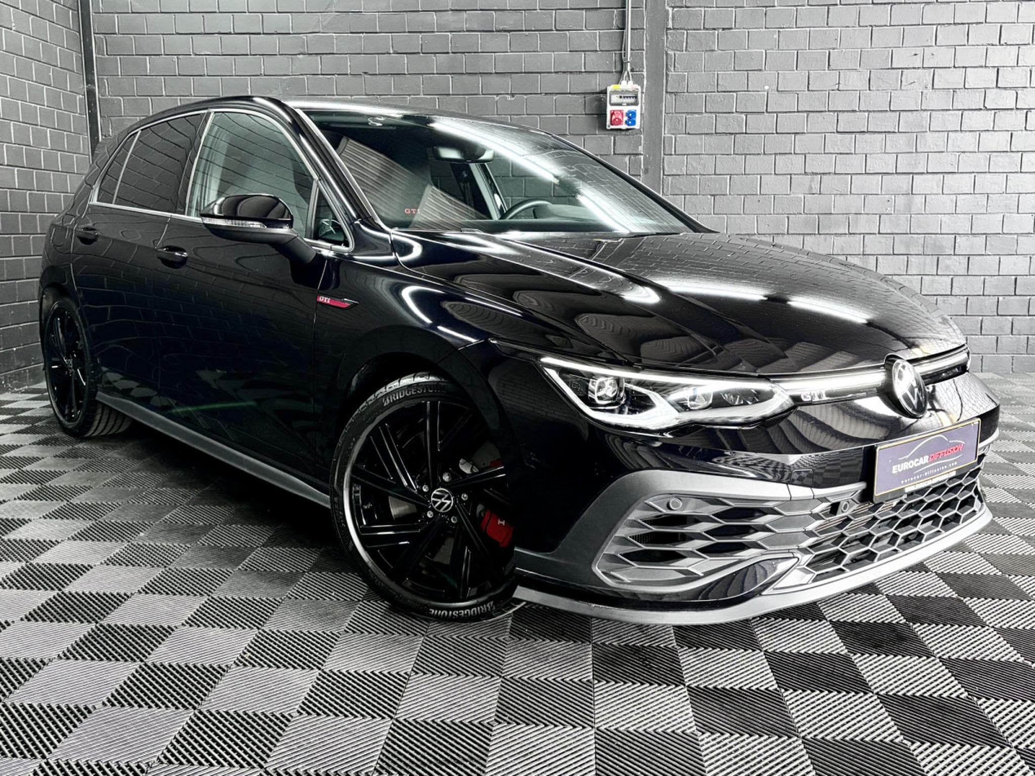 VW Golf GTI Clubsport 2.0 TSI 300 CV DSG7 *BLACK PACK*ACC* *CAM* (2024) - Photo 3