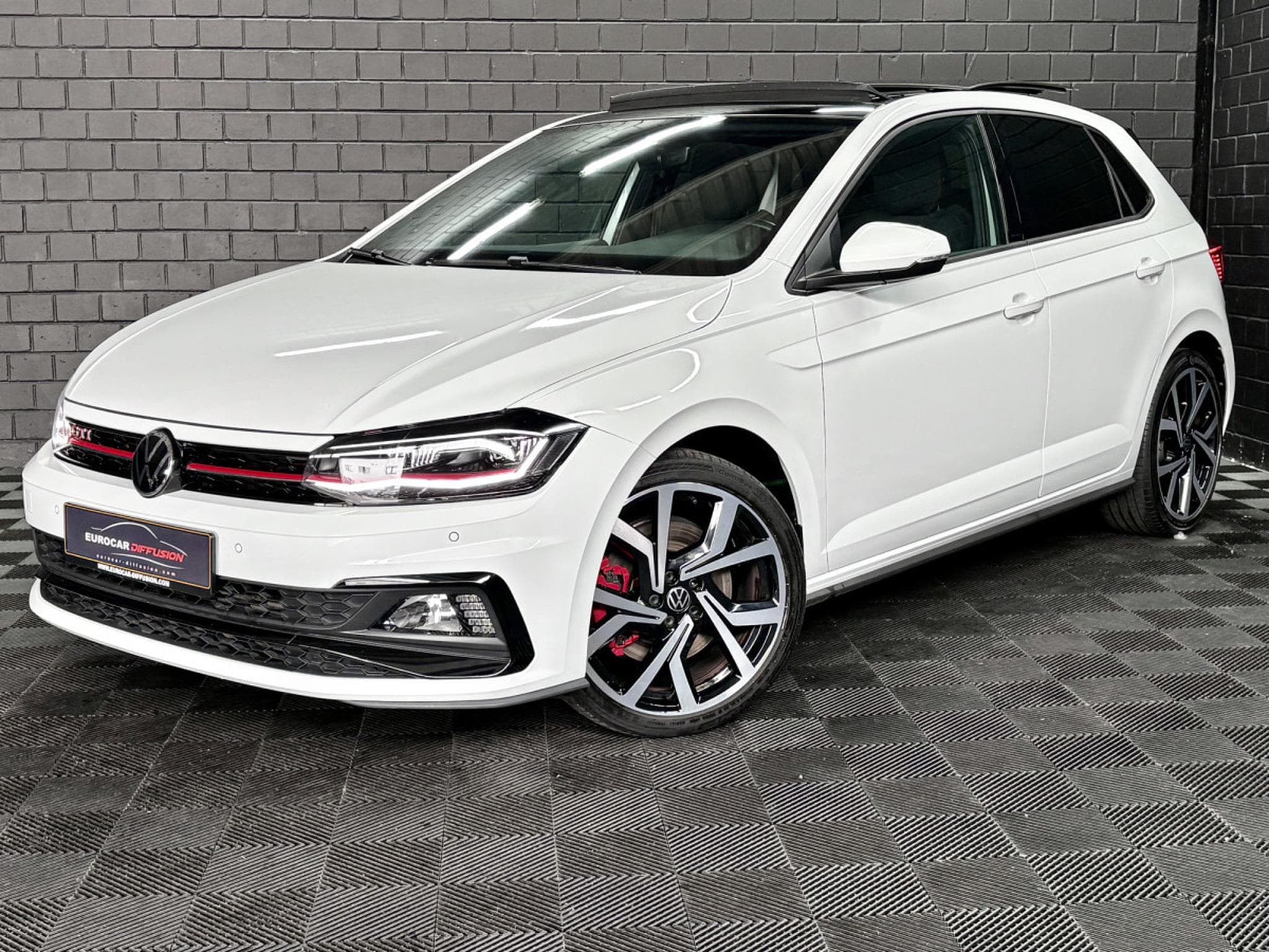 VW Polo 2.0 TSI 207 CV DSG7 *BEATS* PANO *CAM* (2022) - Photo 1