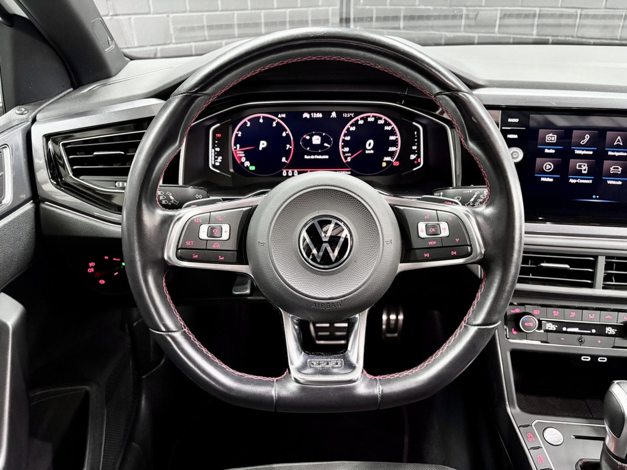 VW Polo 2.0 TSI 207 CV DSG7 *BEATS* PANO *CAM* (2022) - Photo 10