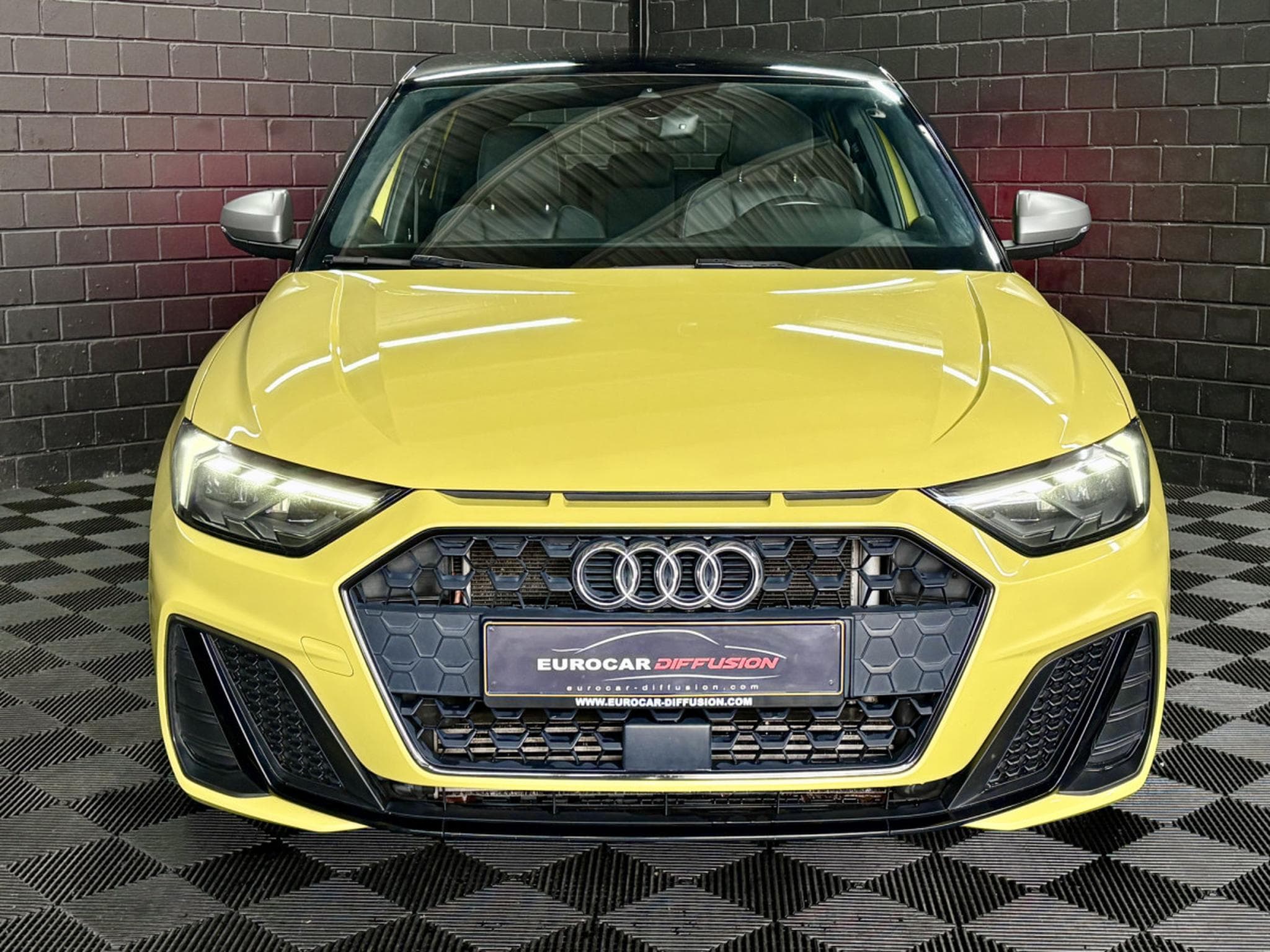 Audi A1 Sportback 40 TFSI S-Line (2019) - Photo 2