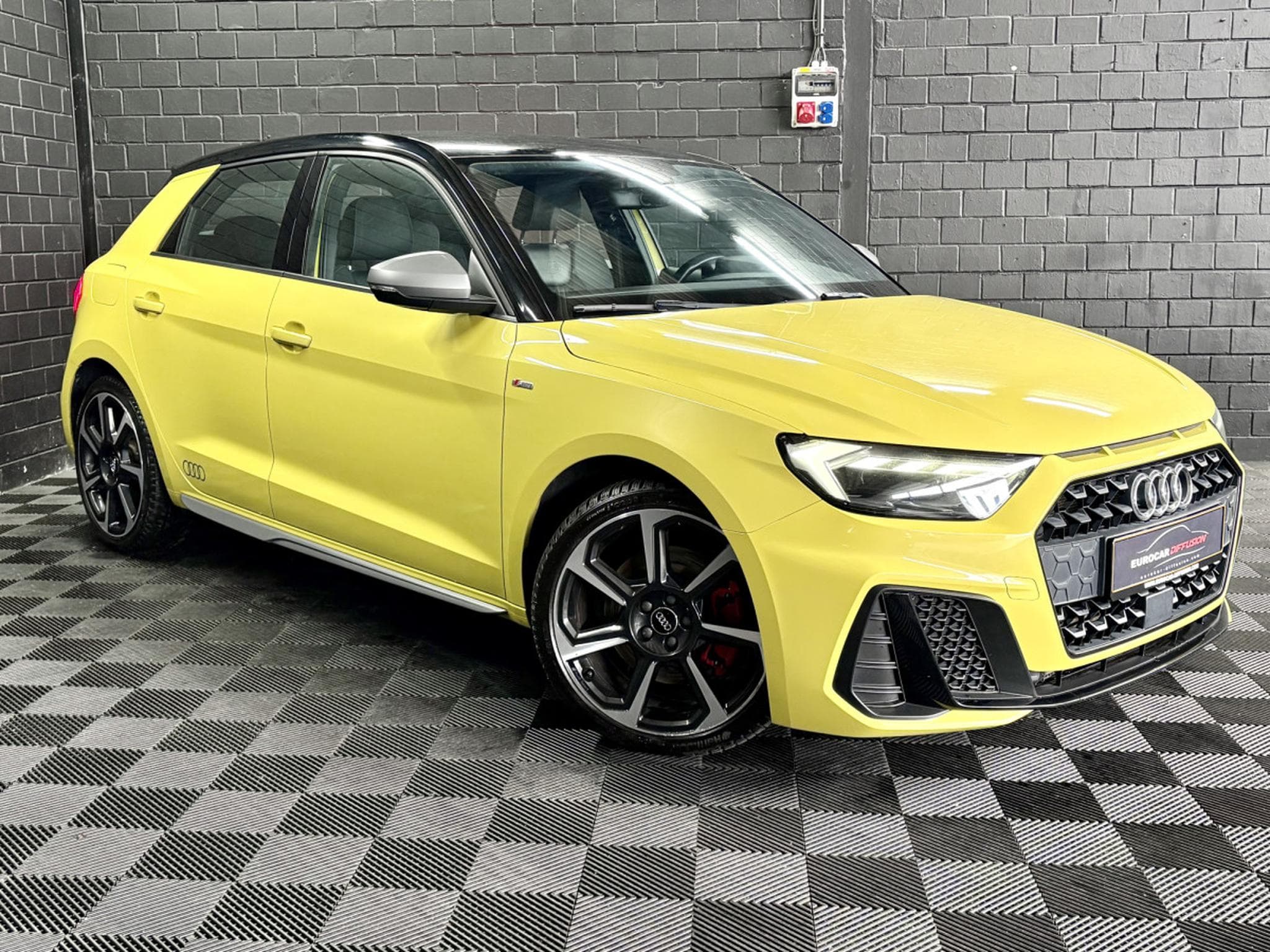 Audi A1 Sportback 40 TFSI S-Line (2019) - Photo 3