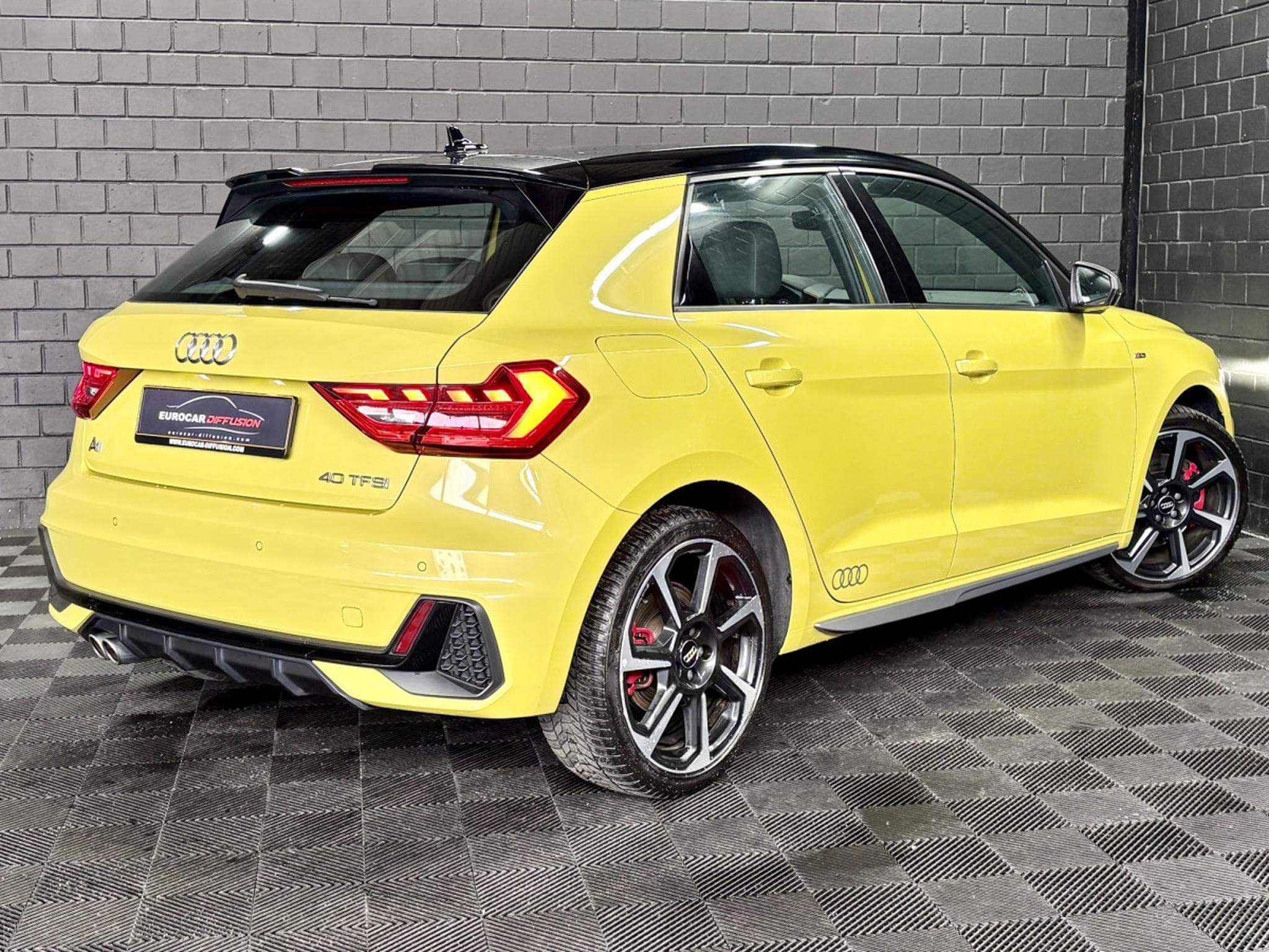 Audi A1 Sportback 40 TFSI S-Line (2019) - Photo 6