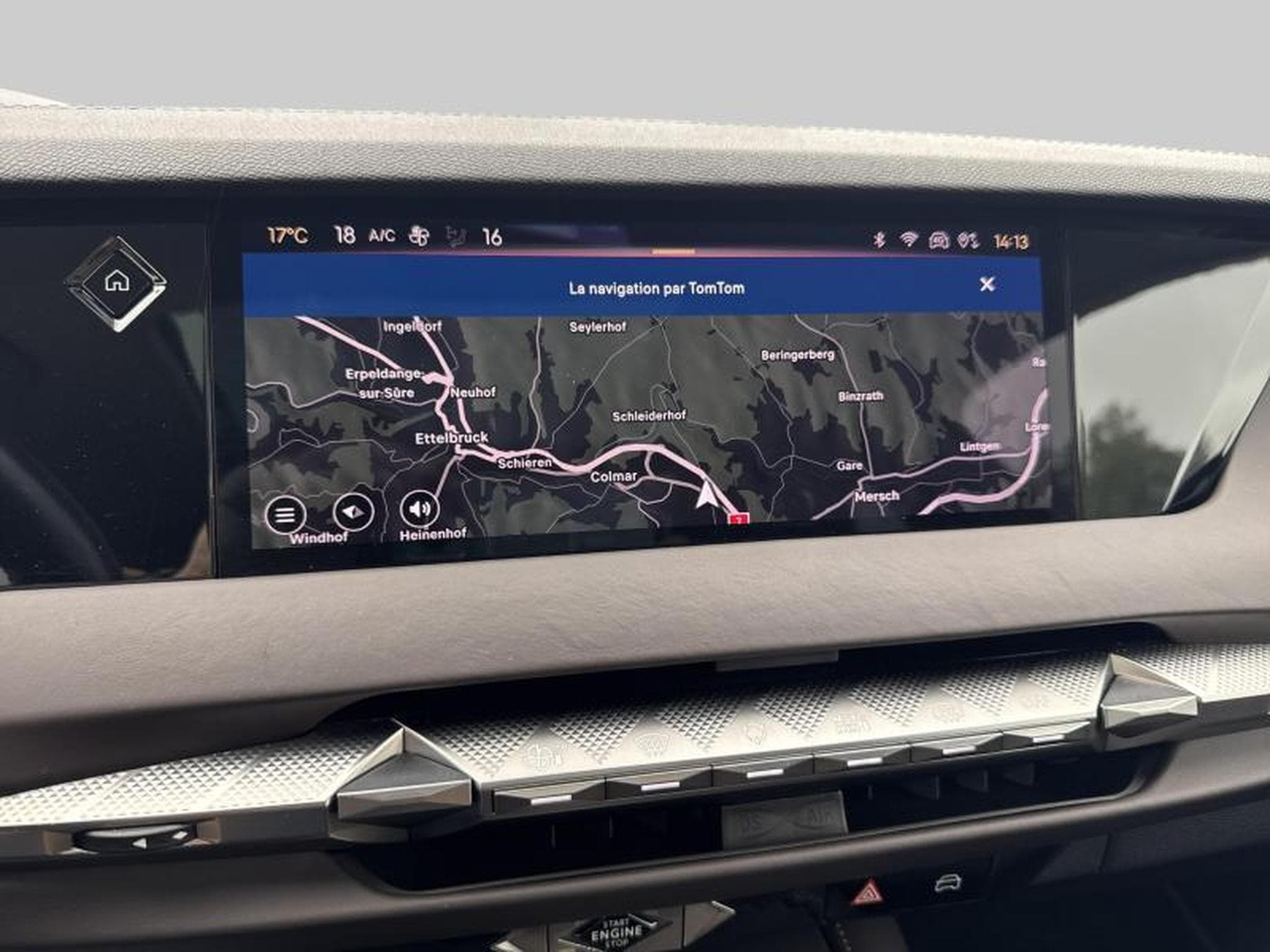 DS Automobiles DS4 Rivoli E-Tense 225 (2021) - Photo 16