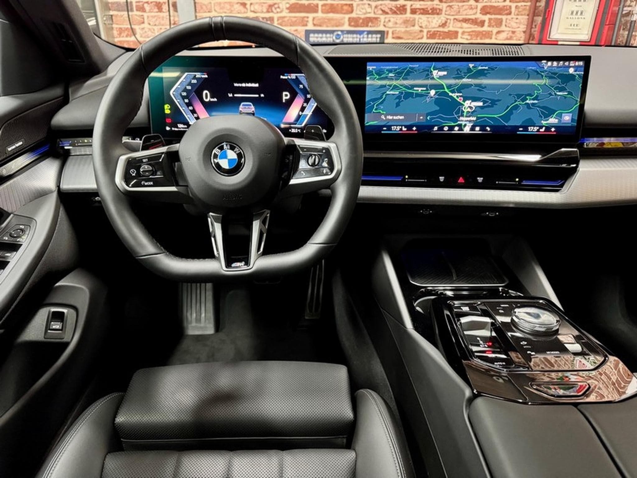 BMW 540 540dA Touring 3.0 303cv Auto xDrive M-SPORT PRO (New Model) (2025) - Photo 4