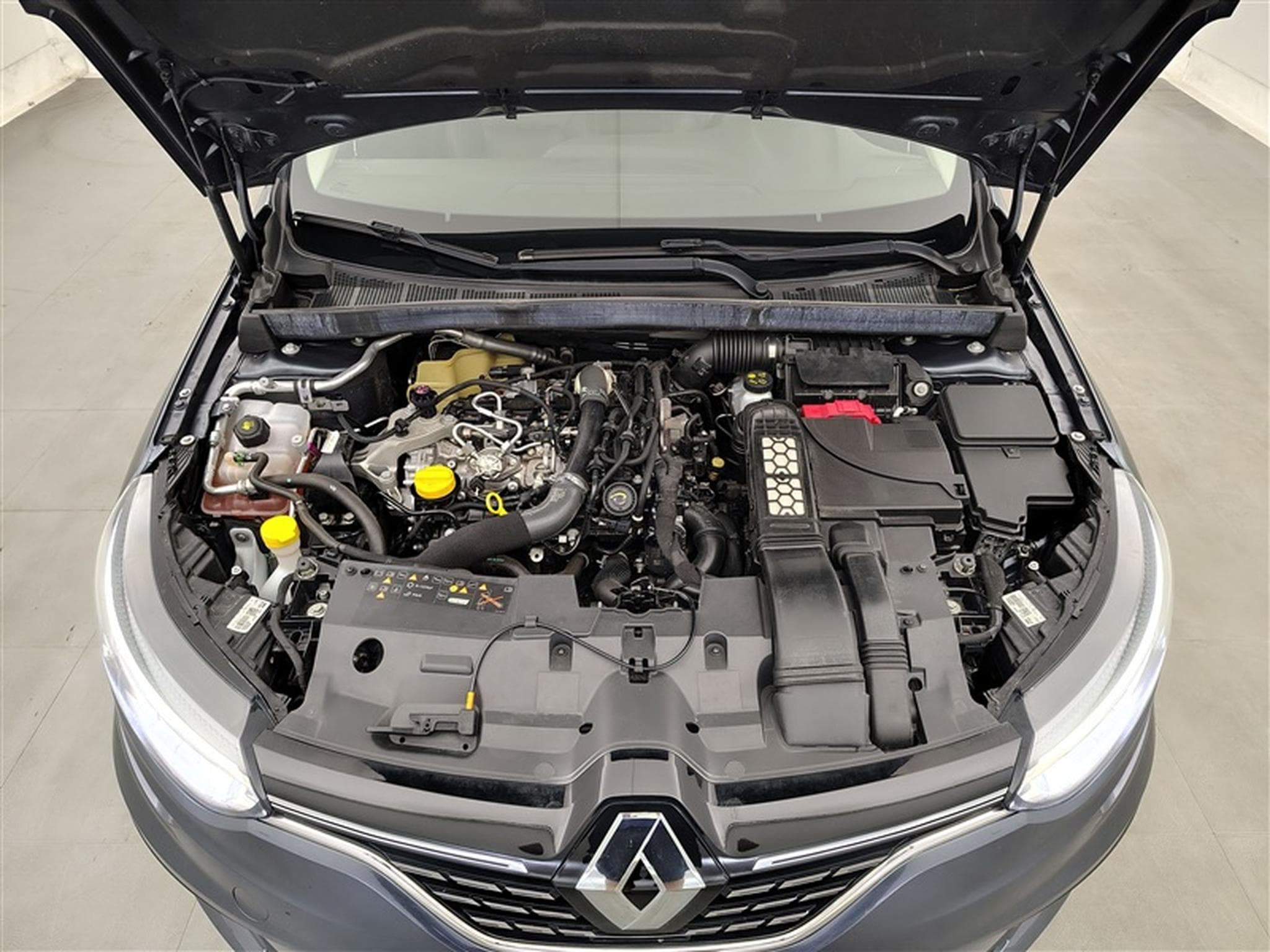 Renault Megane 1.33 TCe Edition One EDC GPF (EU6D) (2021) - Photo 20