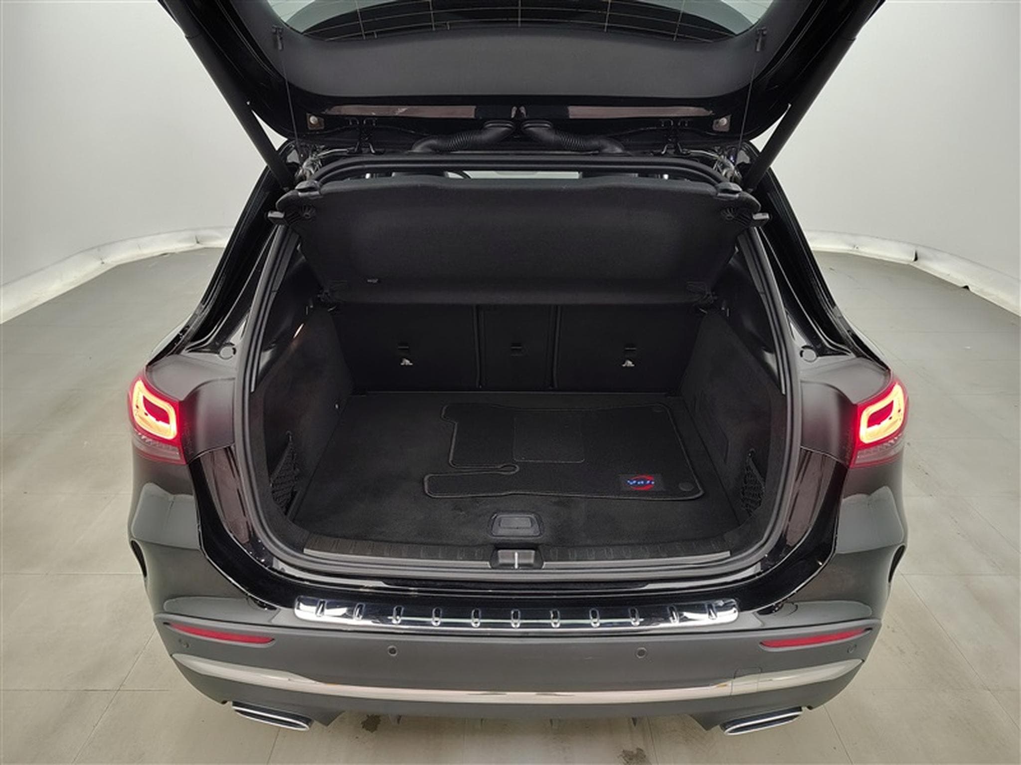 Mercedes GLA 200 GLA 200 AUTO AMG LINE NAVI/CAMERA/CUIR PARTIEL/JA' 18 (2023) - Photo 14