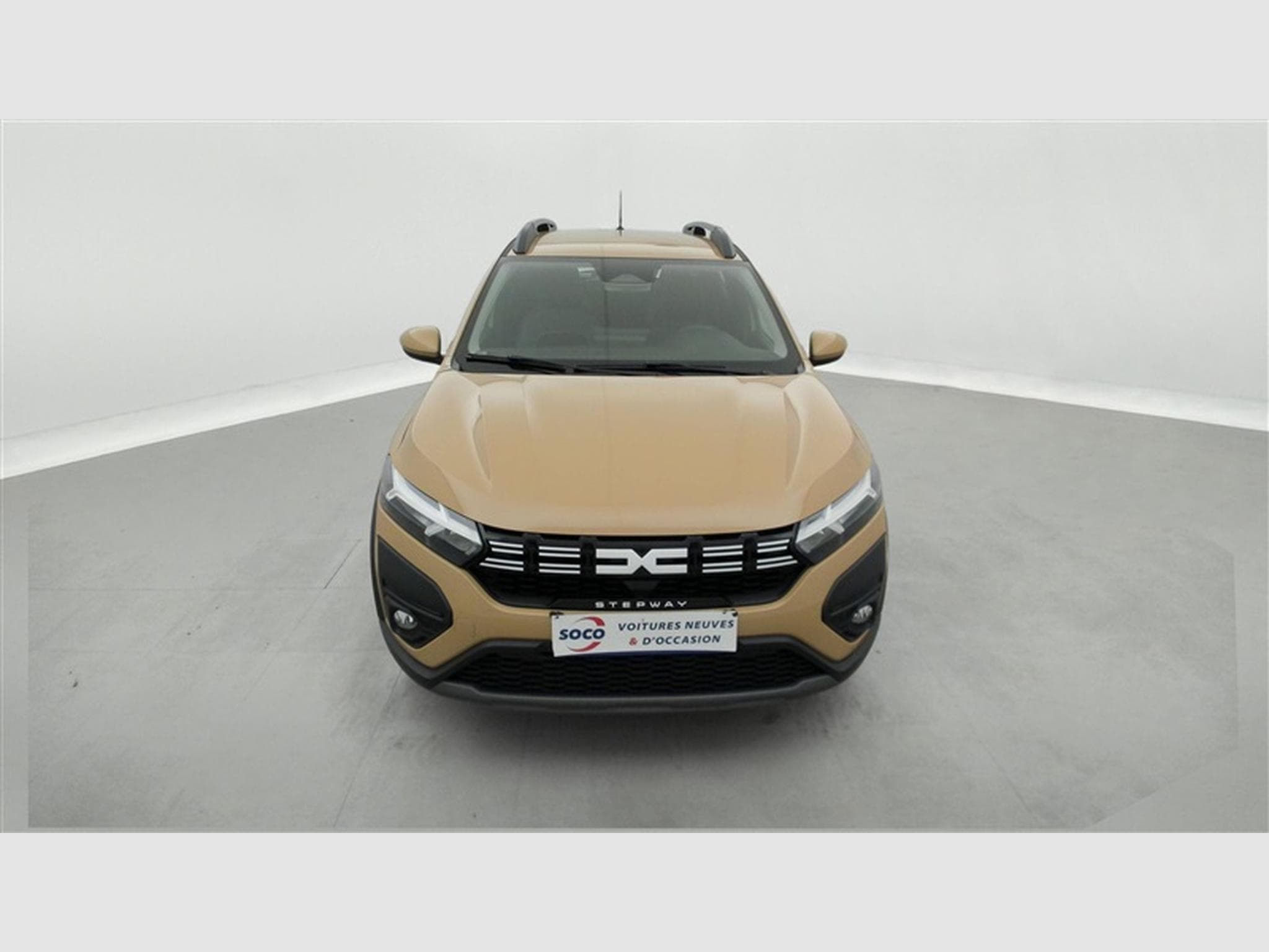 Dacia Sandero Stepway 1.0 TCe Extreme (2024) - Photo 4