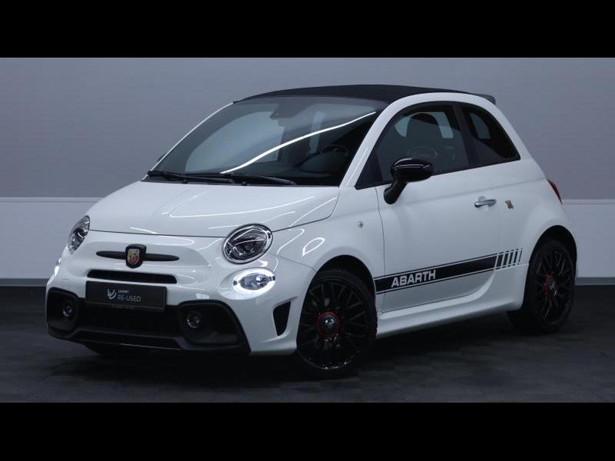 Abarth 500 C 1.4T-JET 145 cv Boite manuelle (2022) - Photo 1