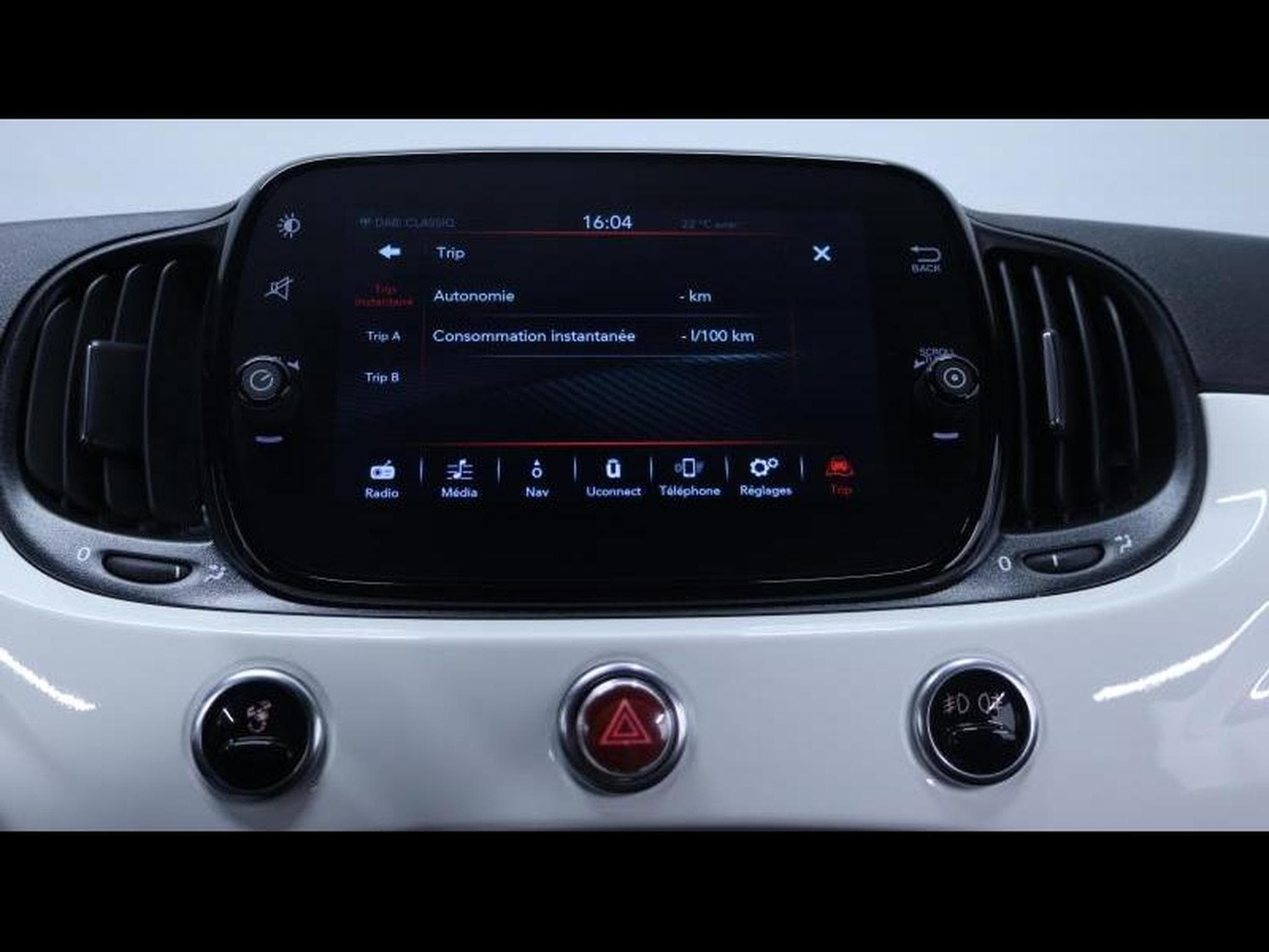 Abarth 500 C 1.4T-JET 145 cv Boite manuelle (2022) - Photo 28